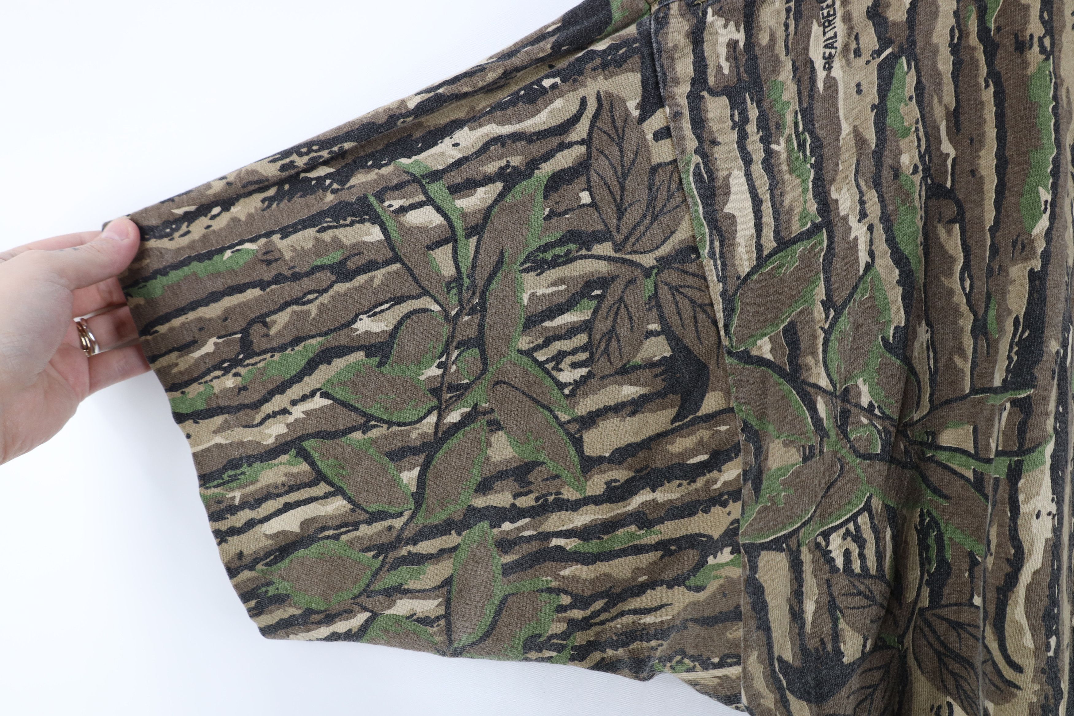 Vintage Vintage 90s Streetwear Heavyweight Camouflage T-Shirt USA Size US XL / EU 56 / 4 - 7 Thumbnail