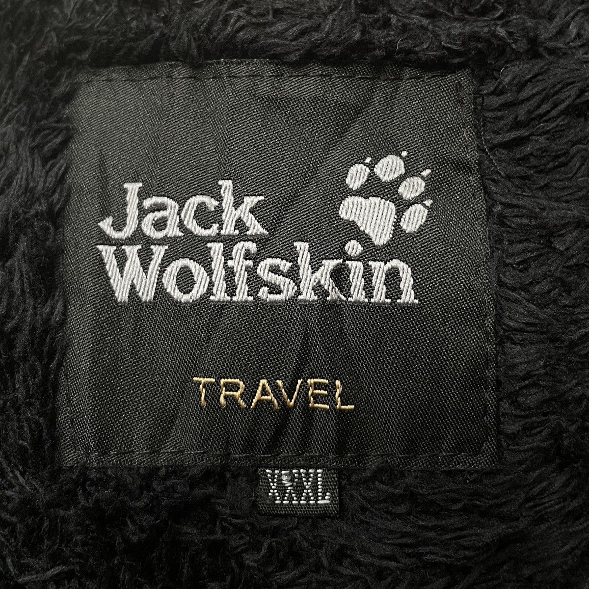 Jack Wolfskin × Vintage Vintage Brand Jack Wolfskin Big Logo Fur Hoodie 2000s Size US XXL / EU 58 / 5 - 10 Thumbnail