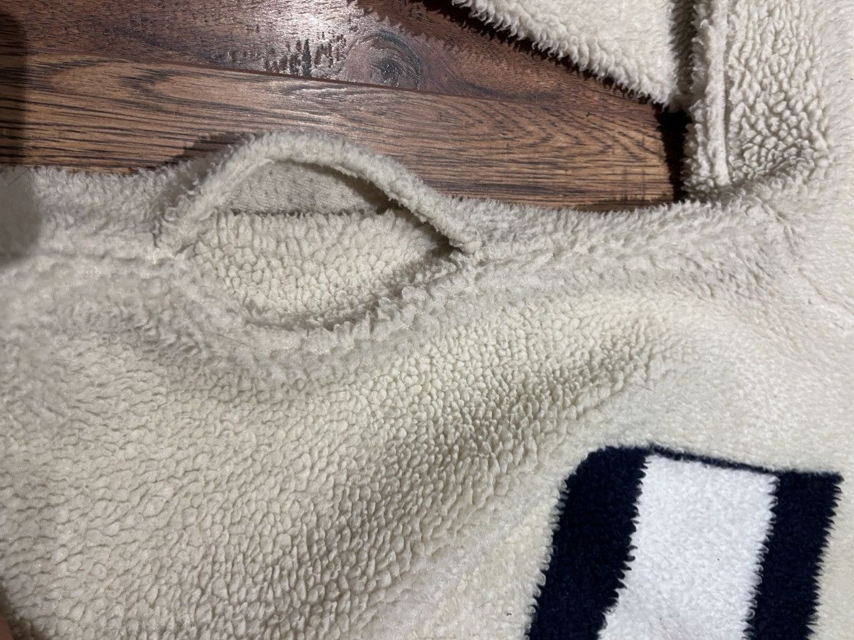 Tommy Hilfiger Vintage Tommy Hilfiger Sherpa Big Flag Fleece Zip Up Sweater Size US M / EU 48-50 / 2 - 6 Thumbnail
