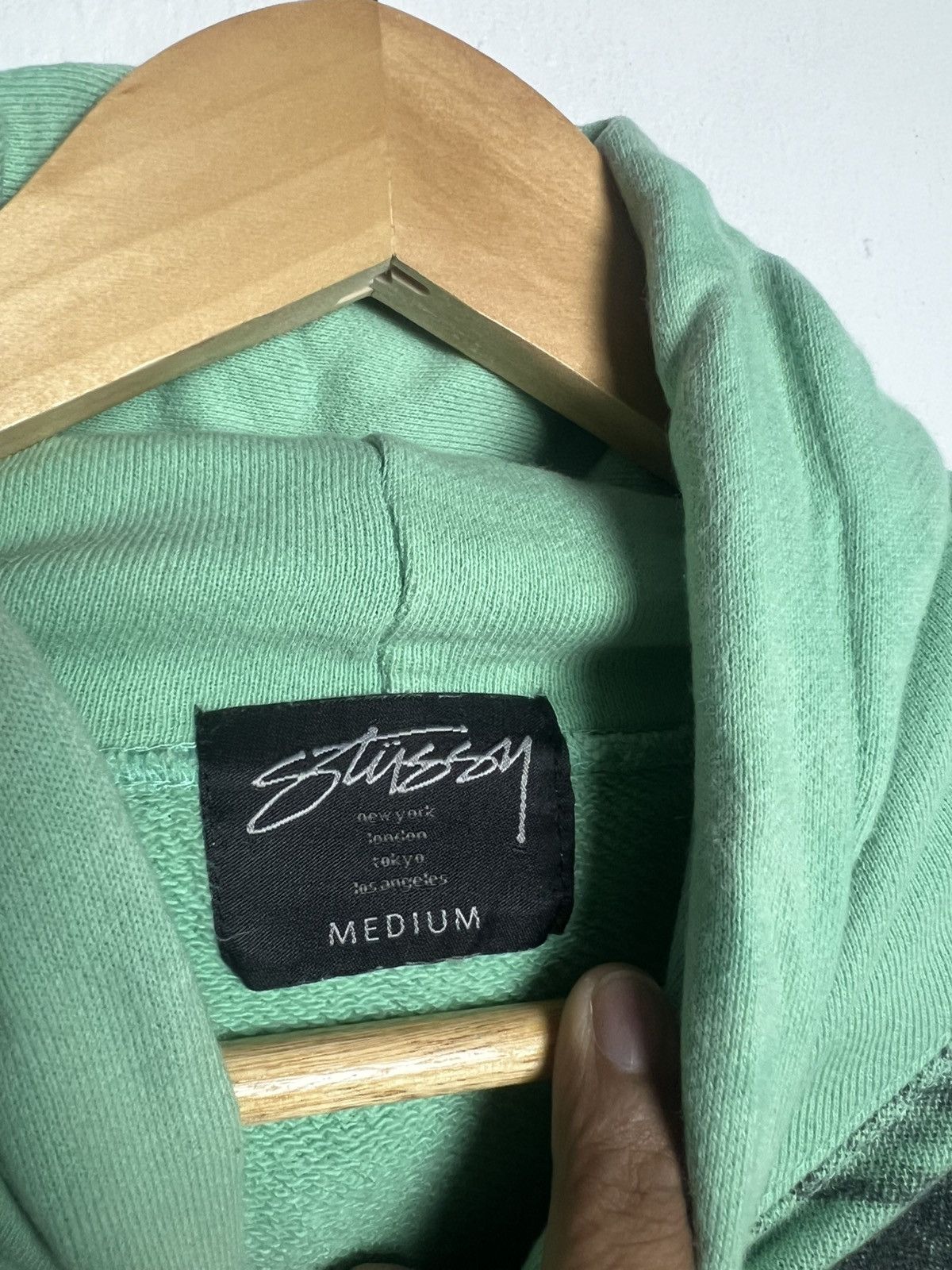 Stussy Vintage Stussy Laura Japan Love Hoodie Size US M / EU 48-50 / 2 - 7 Thumbnail