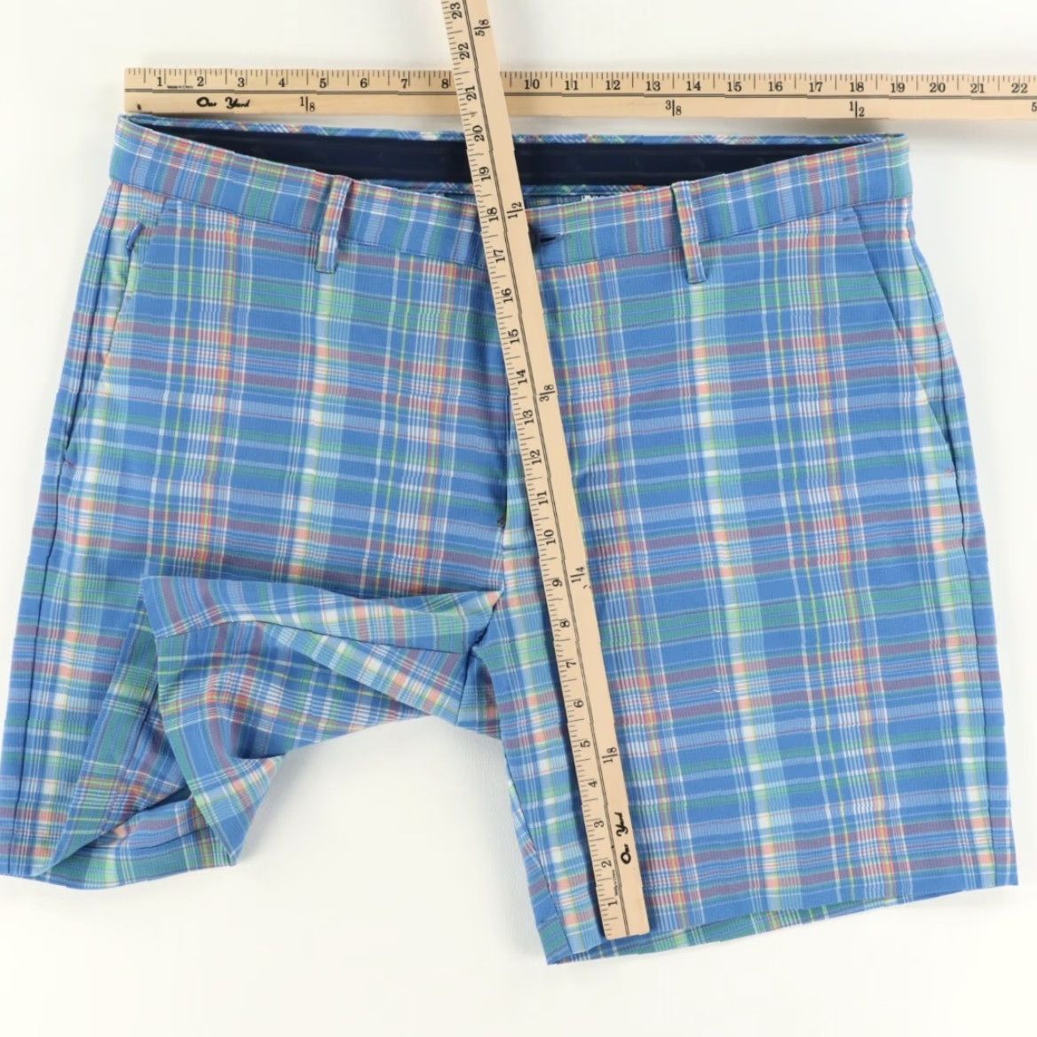 Tommy Bahama Tommy Bahama Men's Chino Shorts Blue Plaid 38, Regular, Woven Polyester, High Stretch, Front Button, Casual Size US 38 / EU 54 - 3 Thumbnail