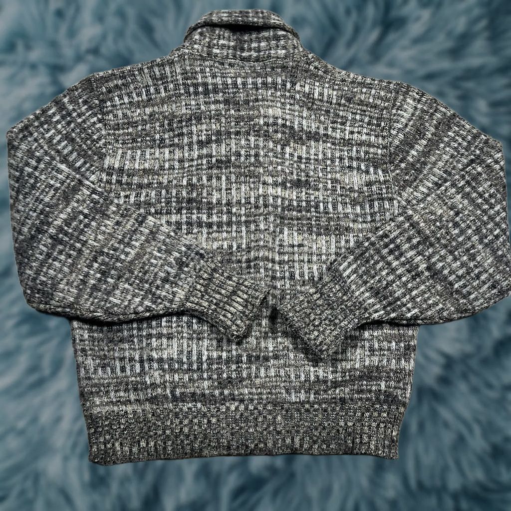 Vintage VINTAGE Manhattan Mohair Sweater Mens Large Pullover Brown USA Small Hole Button Missing Size US L / EU 52-54 / 3 - 1 Thumbnail