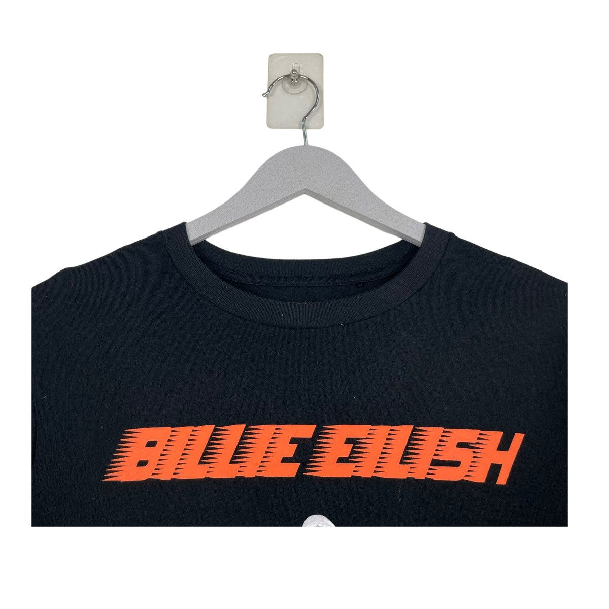 Billie Eilish × Japanese Brand × Takashi Murakami 💥UNIQLO x BILLIE EILISH PROMO BLACK TSHIRT Size US M / EU 48-50 / 2 - 4 Thumbnail