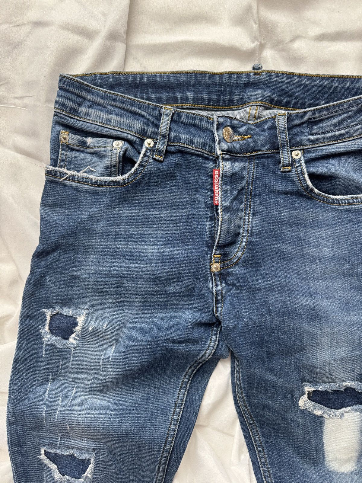 Dsquared2 Dsquared2 Vintage Slim Fit Low Rise Distressed Jeans Size 28" / US 6 / IT 42 - 4 Thumbnail