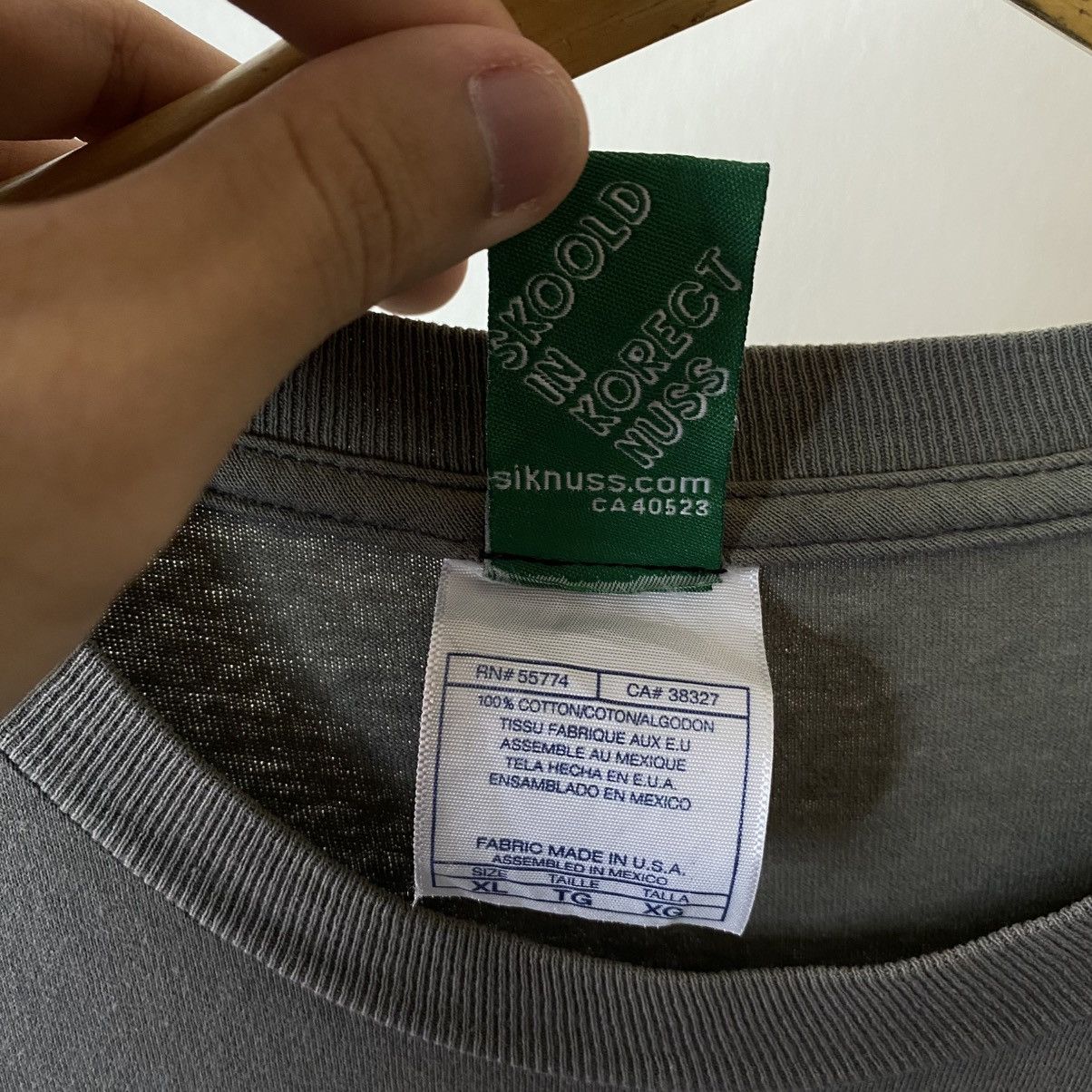 Vintage Vintage 2000s Skoold in Korectnuss Hypebeast Streetwear Tee Size US XL / EU 56 / 4 - 6 Thumbnail