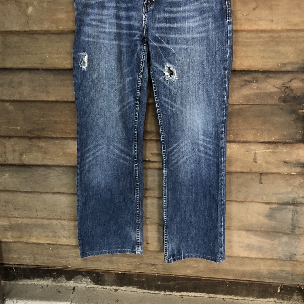 American Eagle Outfitters America Eagles Blue Disstressed Denim Pants #7389 Size US 32 / EU 48 - 3 Thumbnail