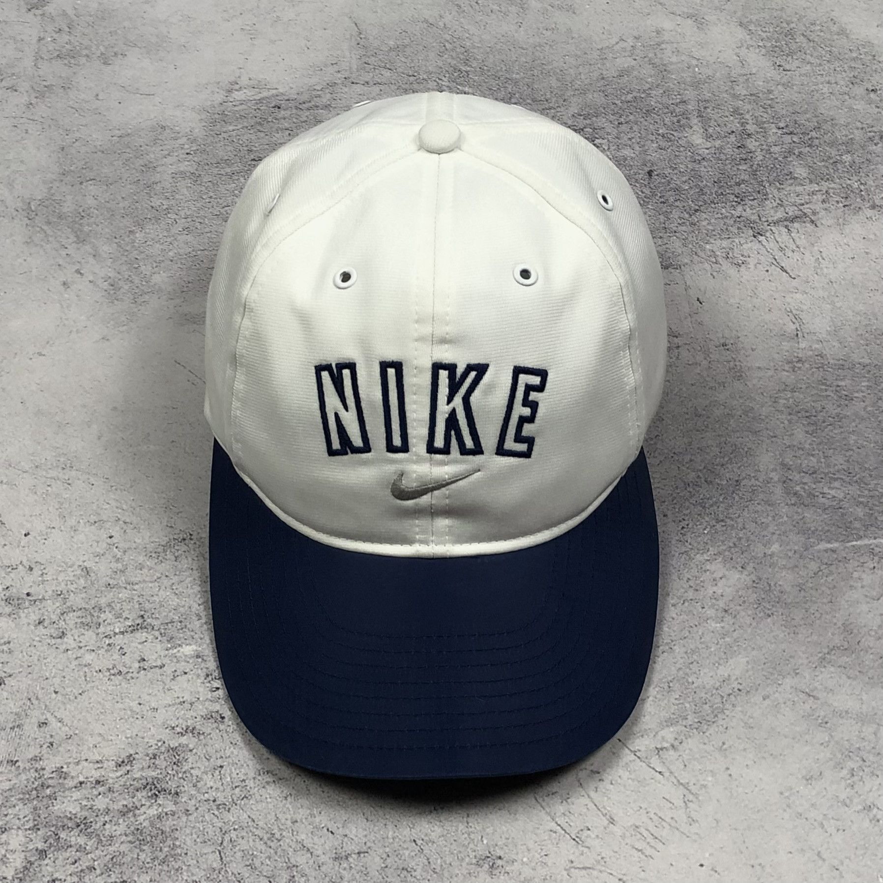 Nike Y2K Nike Centre Script Swoosh Logo Blue White Vintage Cap Size ONE SIZE - 2 Thumbnail