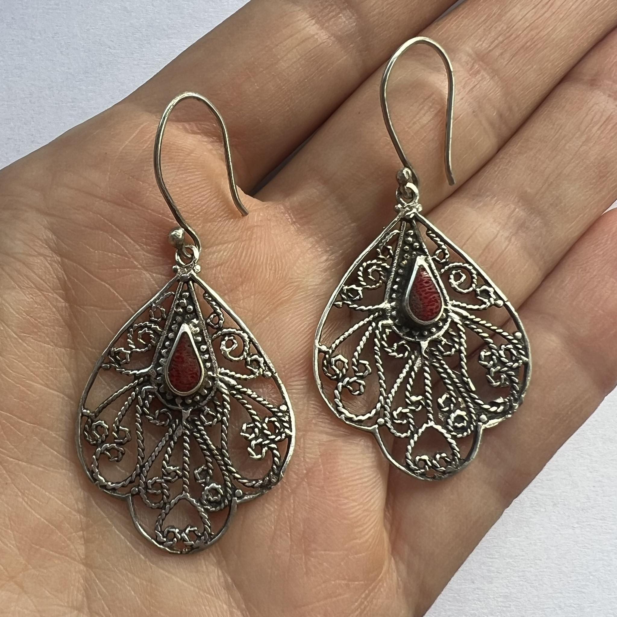 Jewelry Vintage Sterling Silver 925 Earrings Natural Red Jasper Size ONE SIZE - 1 Thumbnail