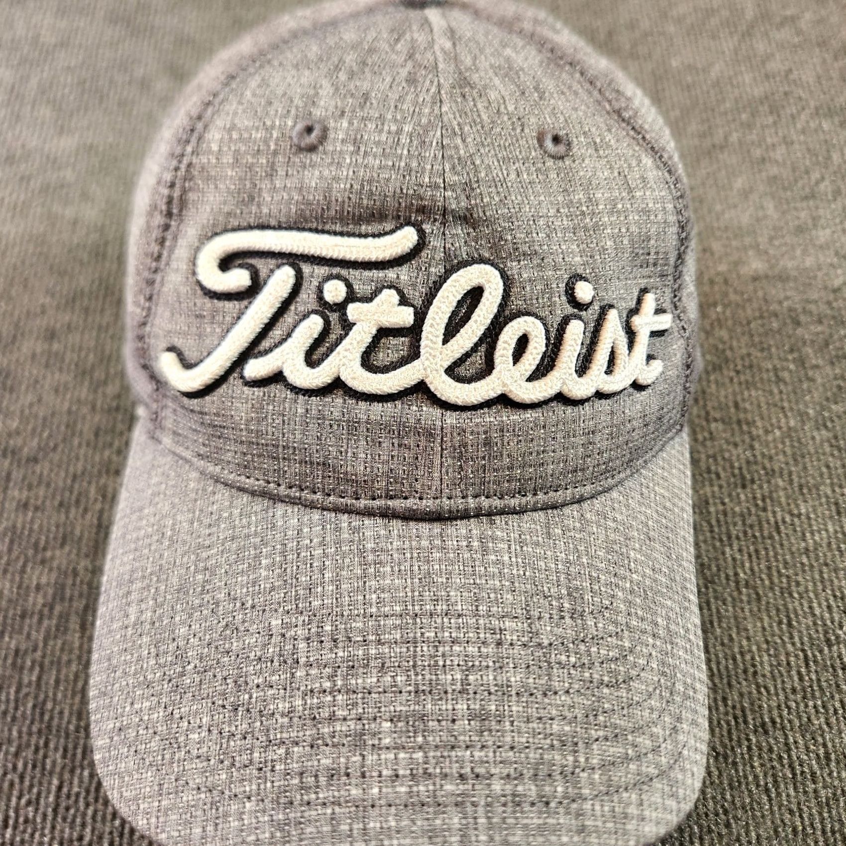 Titleist Titleist Golf Hat Men Strapback Adjustable Vented Performance Gray Tour Size ONE SIZE - 2 Thumbnail