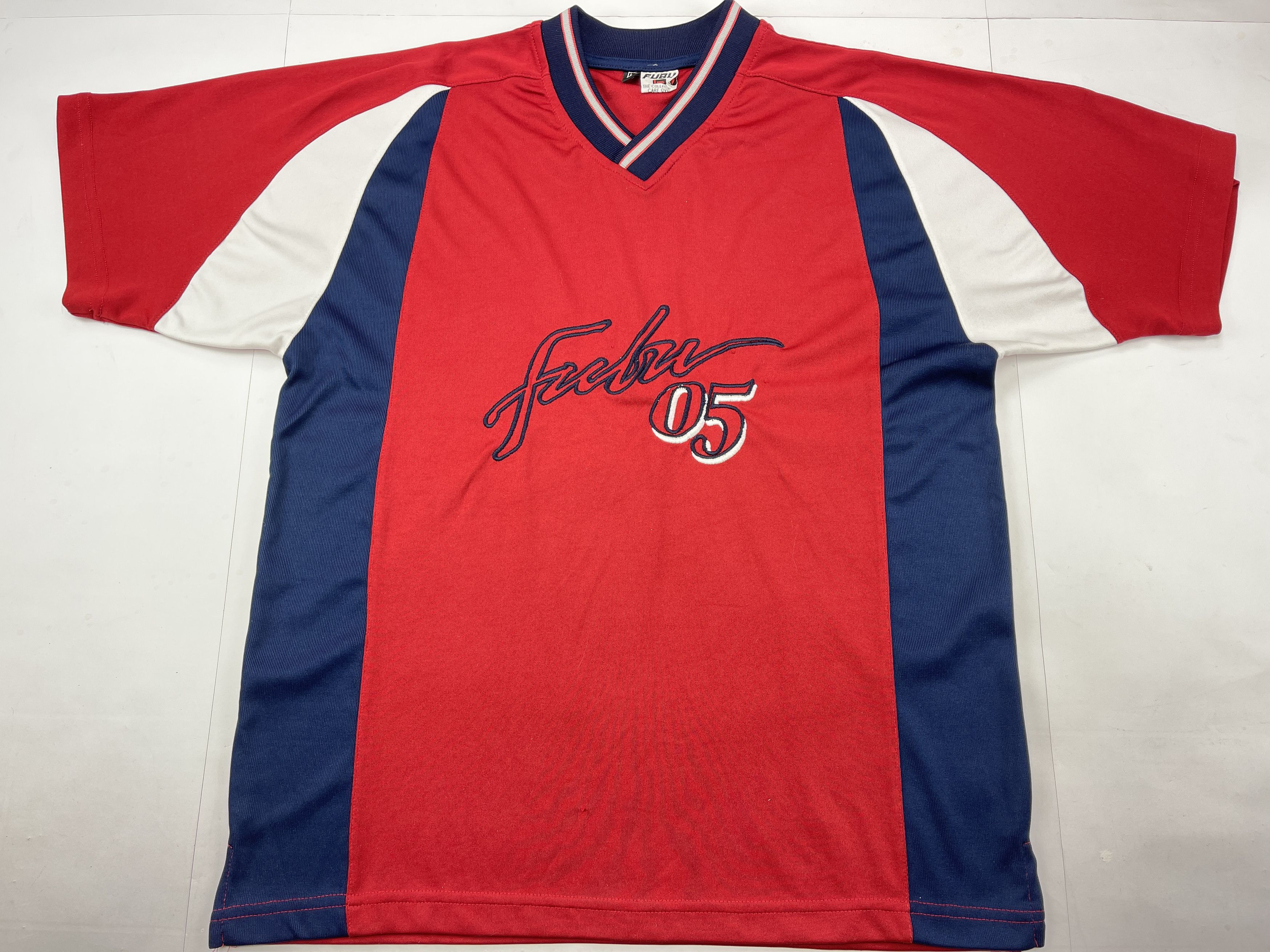 Fubu FUBU jersey, vintage hip hop t-shirt, 90s hip hop skater L Size US L / EU 52-54 / 3 - 1 Thumbnail