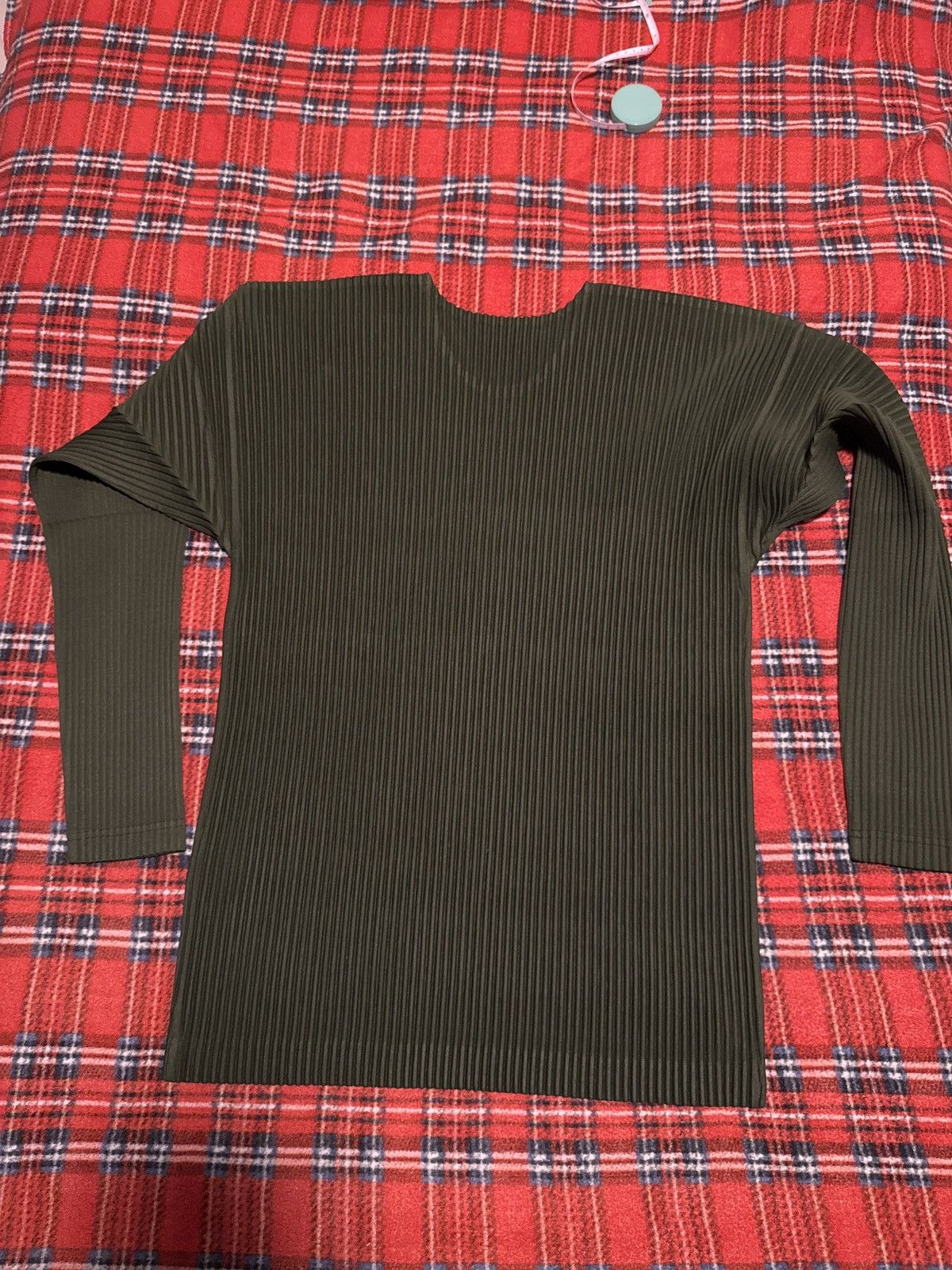 Homme Plisse Issey Miyake × Issey Miyake Green mc October long sleeve T-Shirt Size US M / EU 48-50 / 2 - 3 Thumbnail