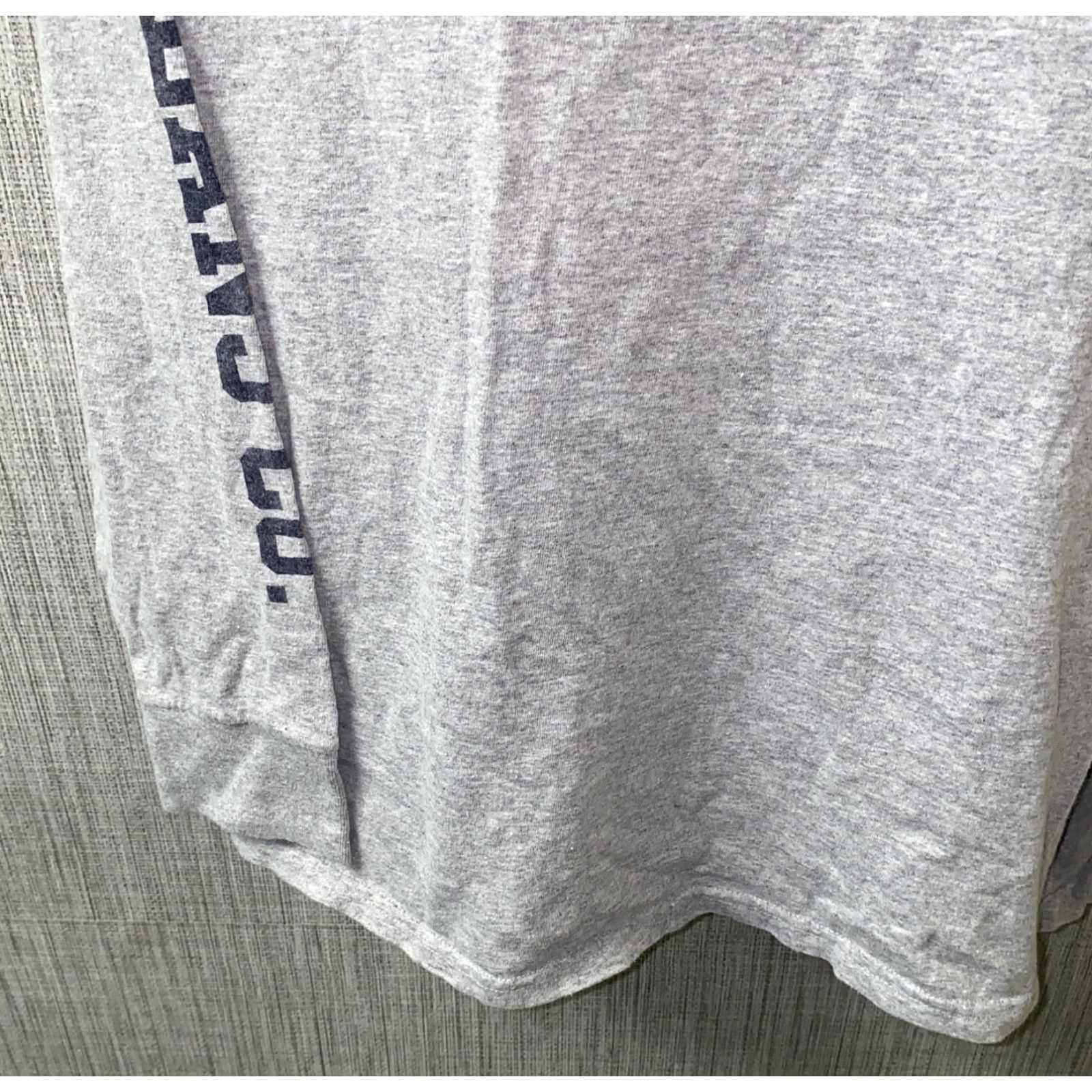 Ralph Lauren VTG Ralph Lauren Mens Gray Long Sleeve Graphic T-Shirt Size L Size US L / EU 52-54 / 3 - 4 Thumbnail