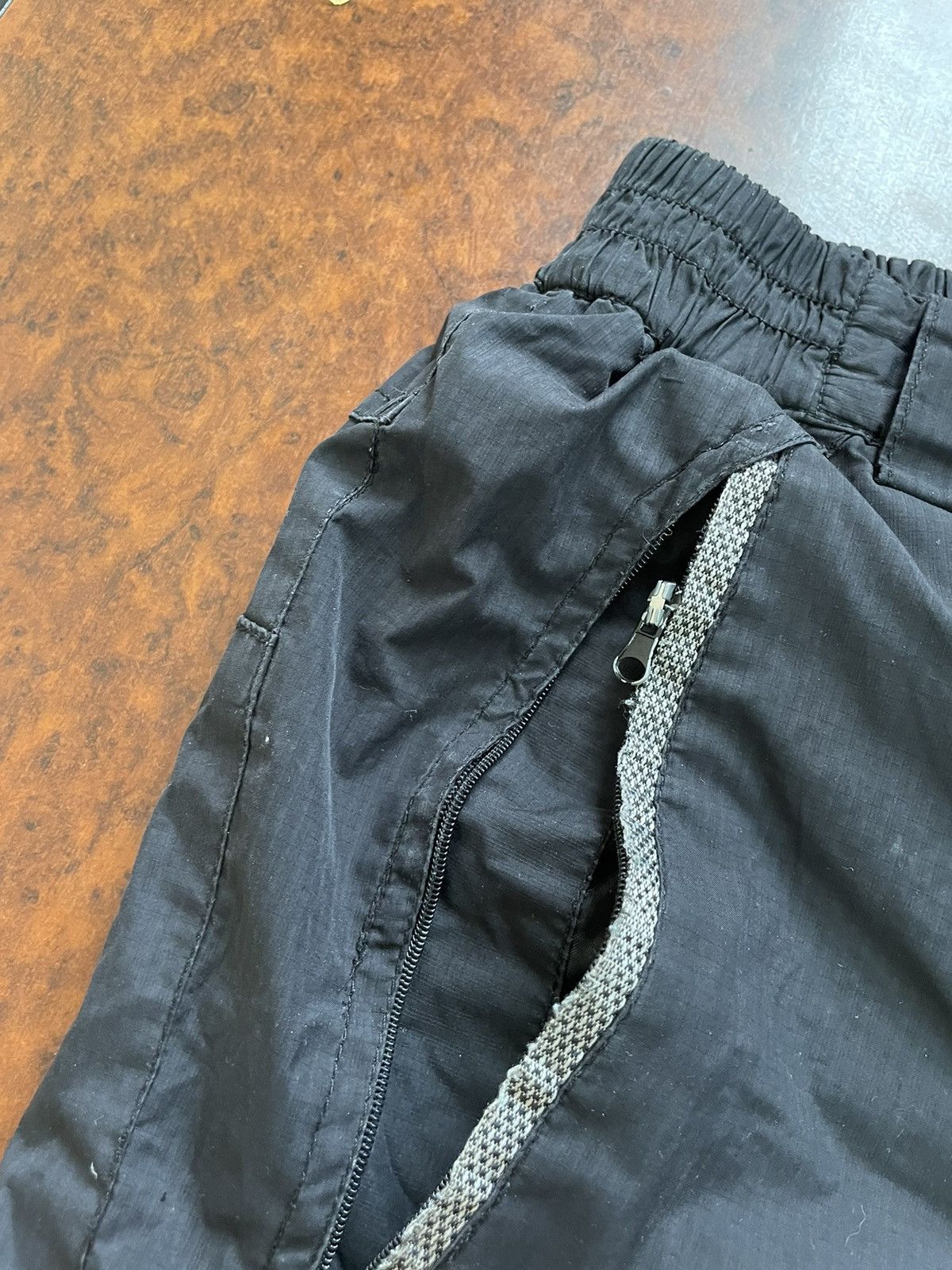 Japanese Brand × Nike ACG Nike acg pants black core 90s ski mountain gore joggers Size US 34 / EU 50 - 7 Thumbnail