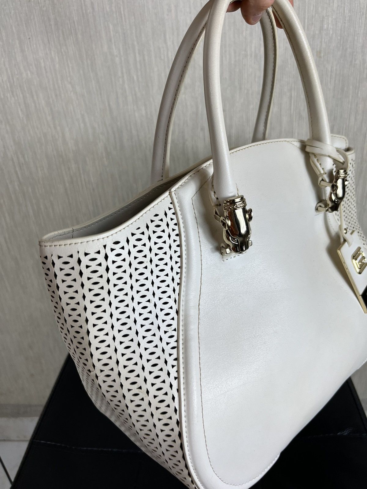 Cavalli Class × Roberto Cavalli Roberto Cavalli Class jaguar y2k leather mesh crossbody bag Size ONE SIZE - 10 Thumbnail
