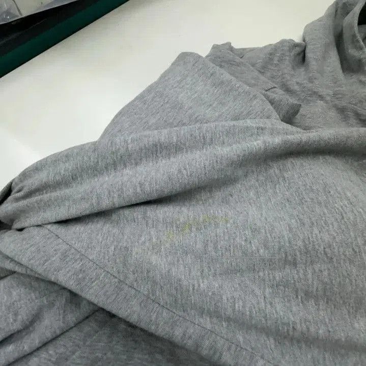 Balenciaga Balenciaga Gray Logo Print Hoodie. Size US S / EU 44-46 / 1 - 9 Thumbnail