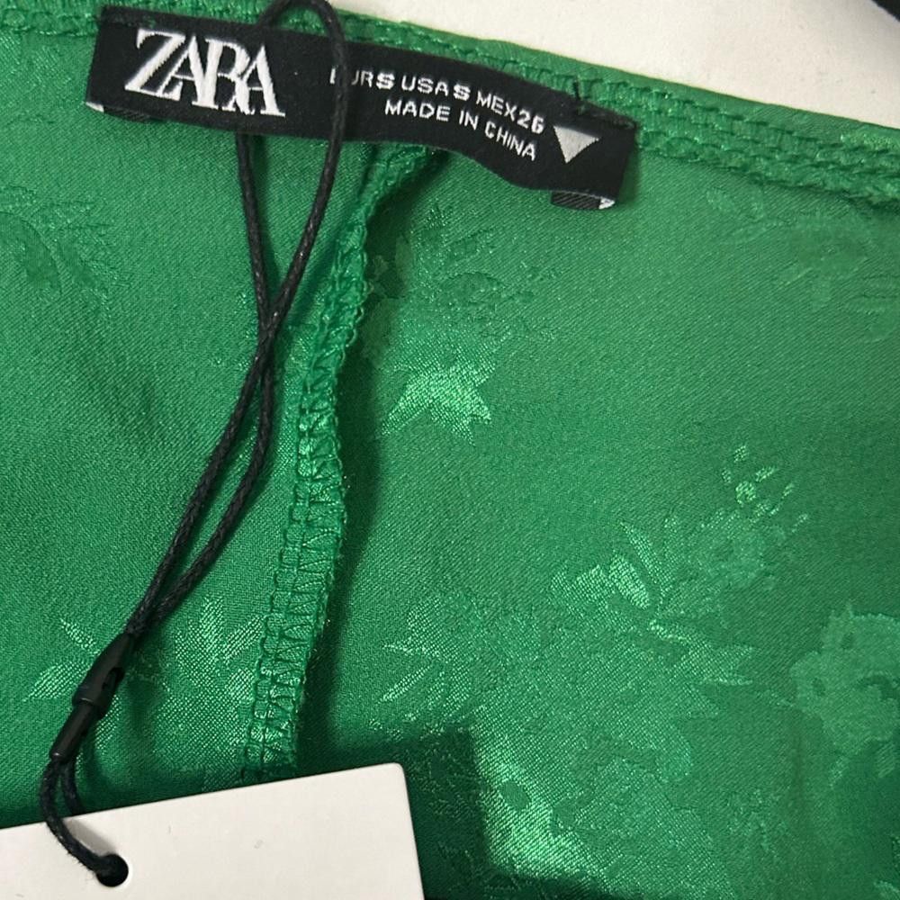 Zara Zara l NWT Wrap Front Floral Satin Effect Mini Dress Small Size S / US 4 / IT 40 - 9 Thumbnail
