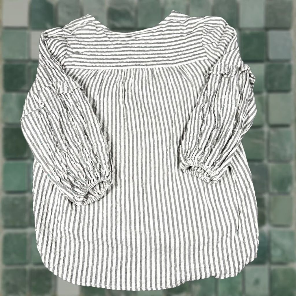 Vintage Beach Lunch Lounge Button-Up Blouse Striped Ruffle Puff Sleeve V-Neck White Medium Women Shirt Tunic Resort Beach Linen Blend Size M / US 6-8 / IT 42-44 - 1 Thumbnail
