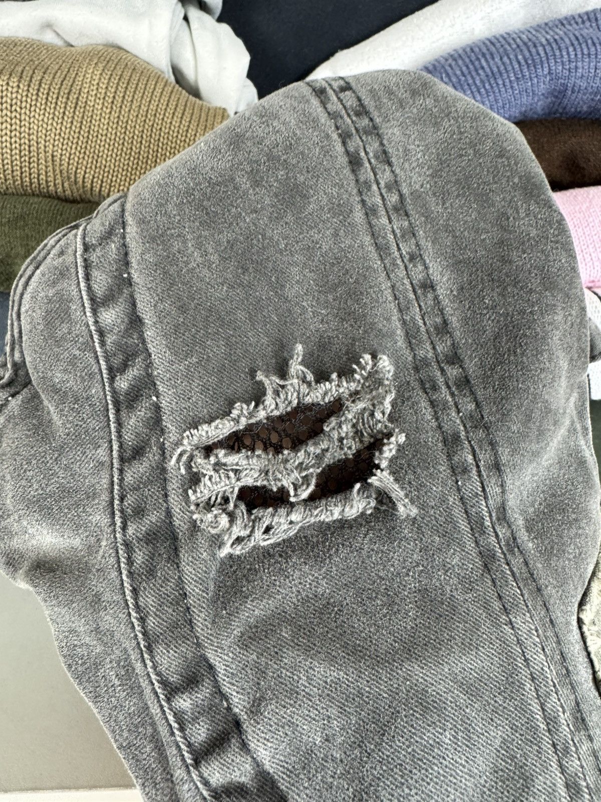Other Men’s Gray Style Ripp Distressed Flat Cap Size ONE SIZE - 2 Thumbnail