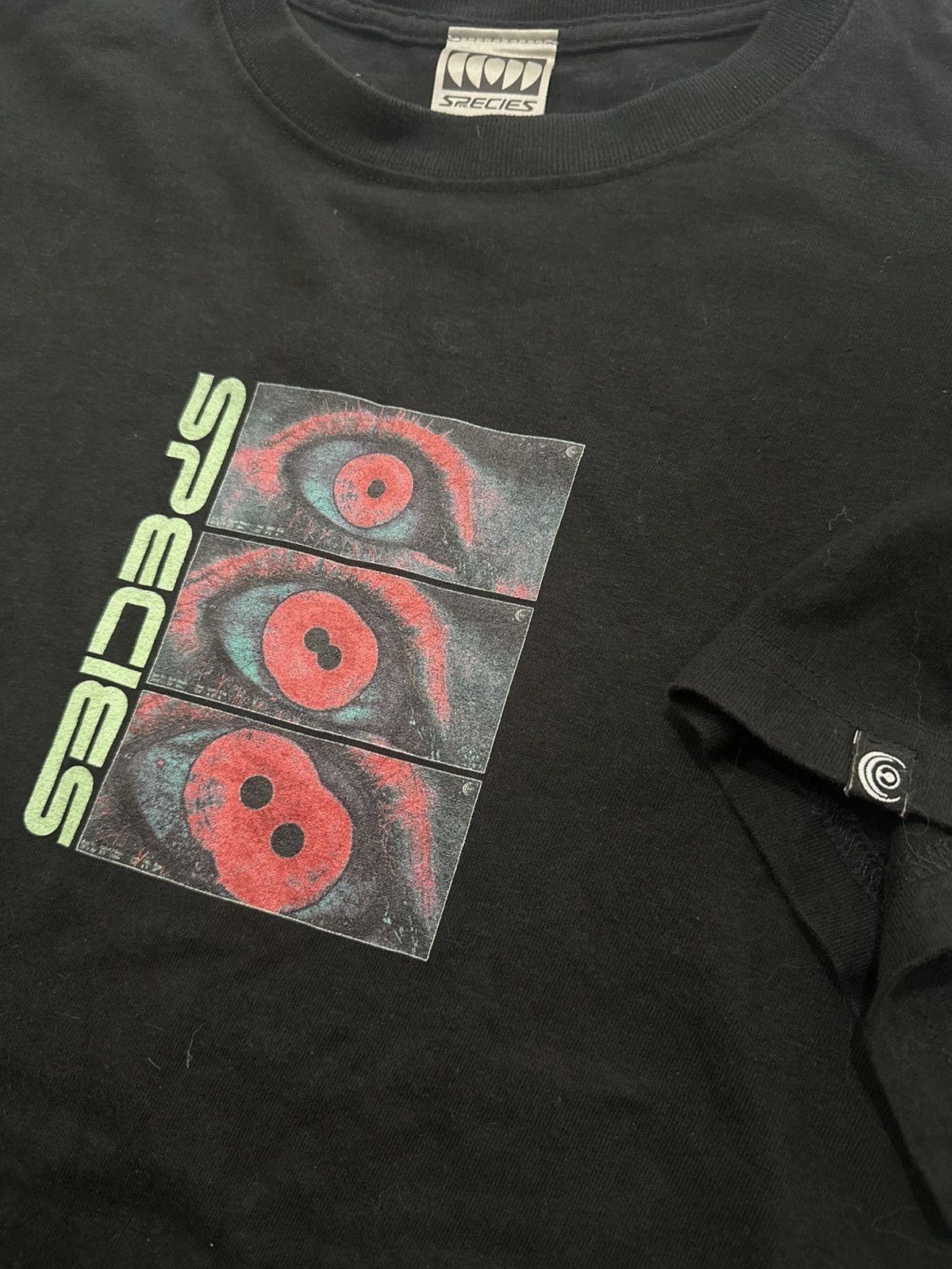 Vintage Vintage 90s Vintage Promo Tee Movie Species Size US L / EU 52-54 / 3 - 1 Thumbnail