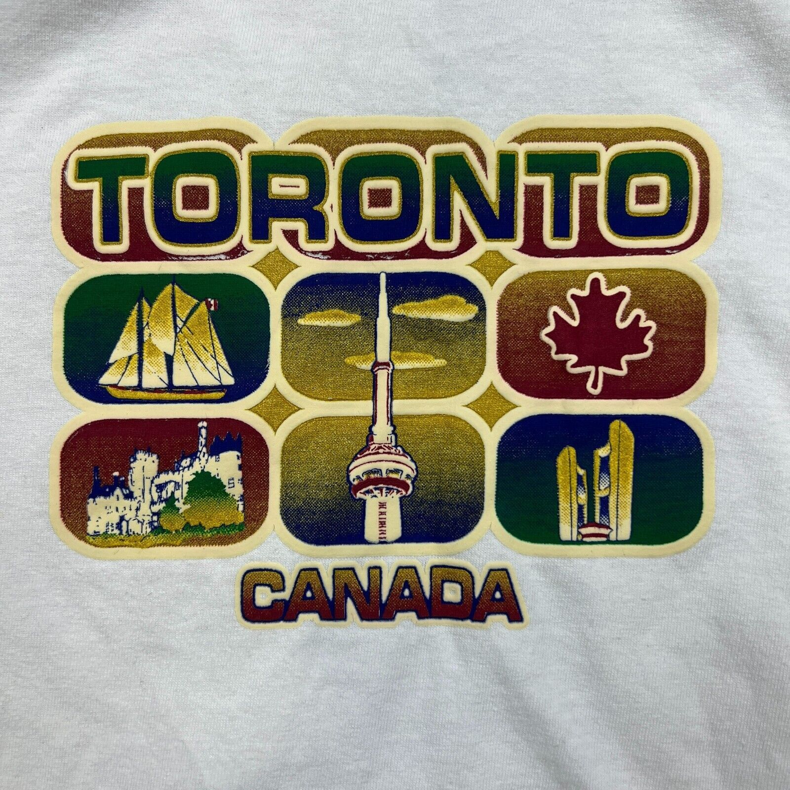 AAA × Vintage Vintage Y2K Toronto Canada T Shirt Medium White CN Tower Tee Size US M / EU 48-50 / 2 - 2 Thumbnail