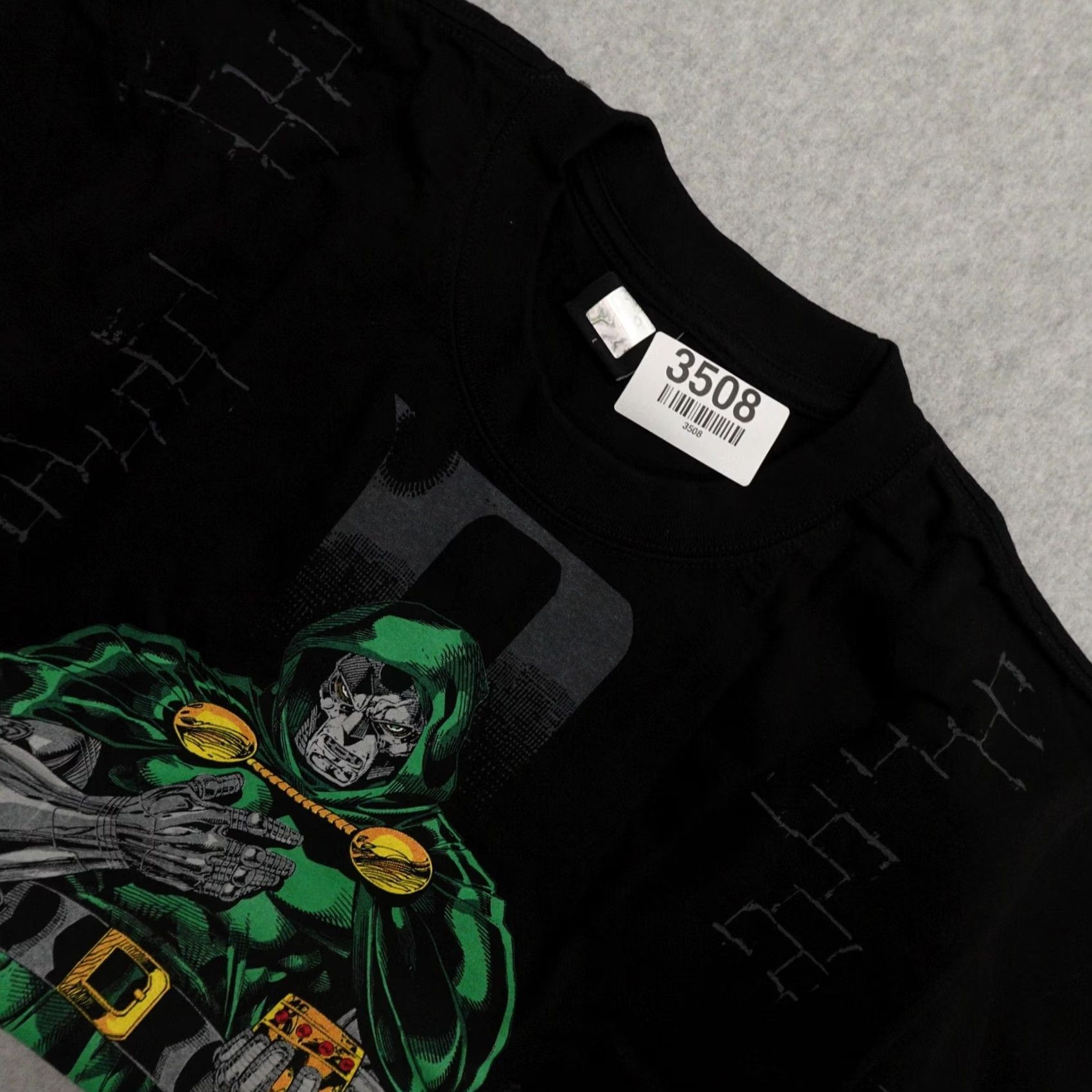 Vintage MASK AND DISGUISE T-Shirt Mens Large (23X30) Doom Jumbo Print Black Gray Short Sleeve Shirt Regular Fit Size US L / EU 52-54 / 3 - 5 Thumbnail