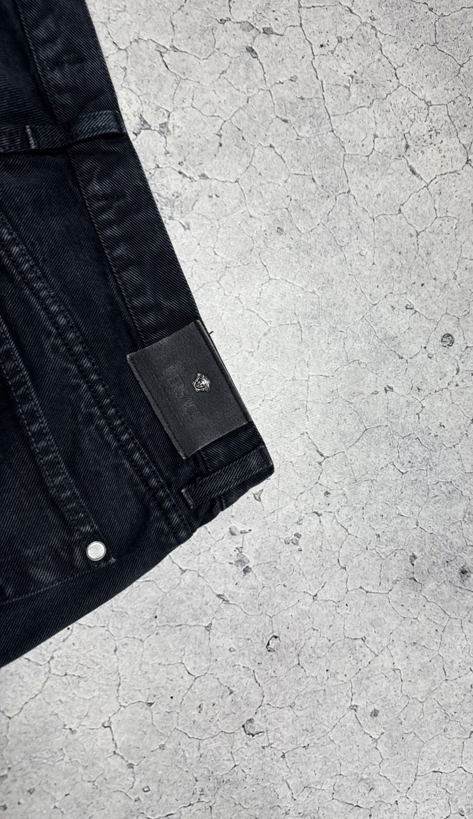 Versace Jeans Couture Versace Jeans Couture Vintage Luxury Black Denim Jeans Size US 36 / EU 52 - 11 Thumbnail