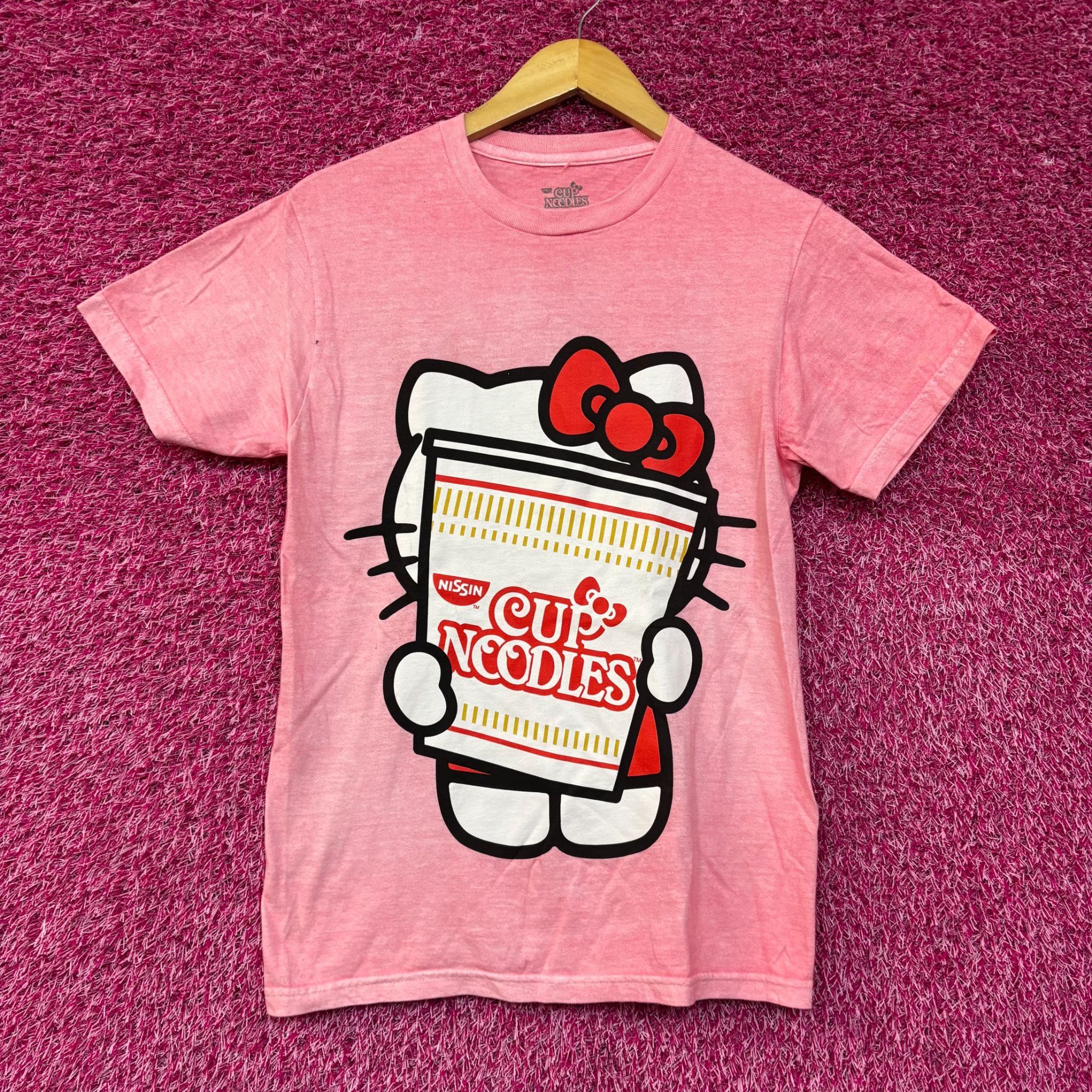 Other Sanrio Hello Kitty x Nissin Cup Noodles Pink T-Shirt Extra S Size XS / US 0-2 / IT 36-38 - 1 Thumbnail