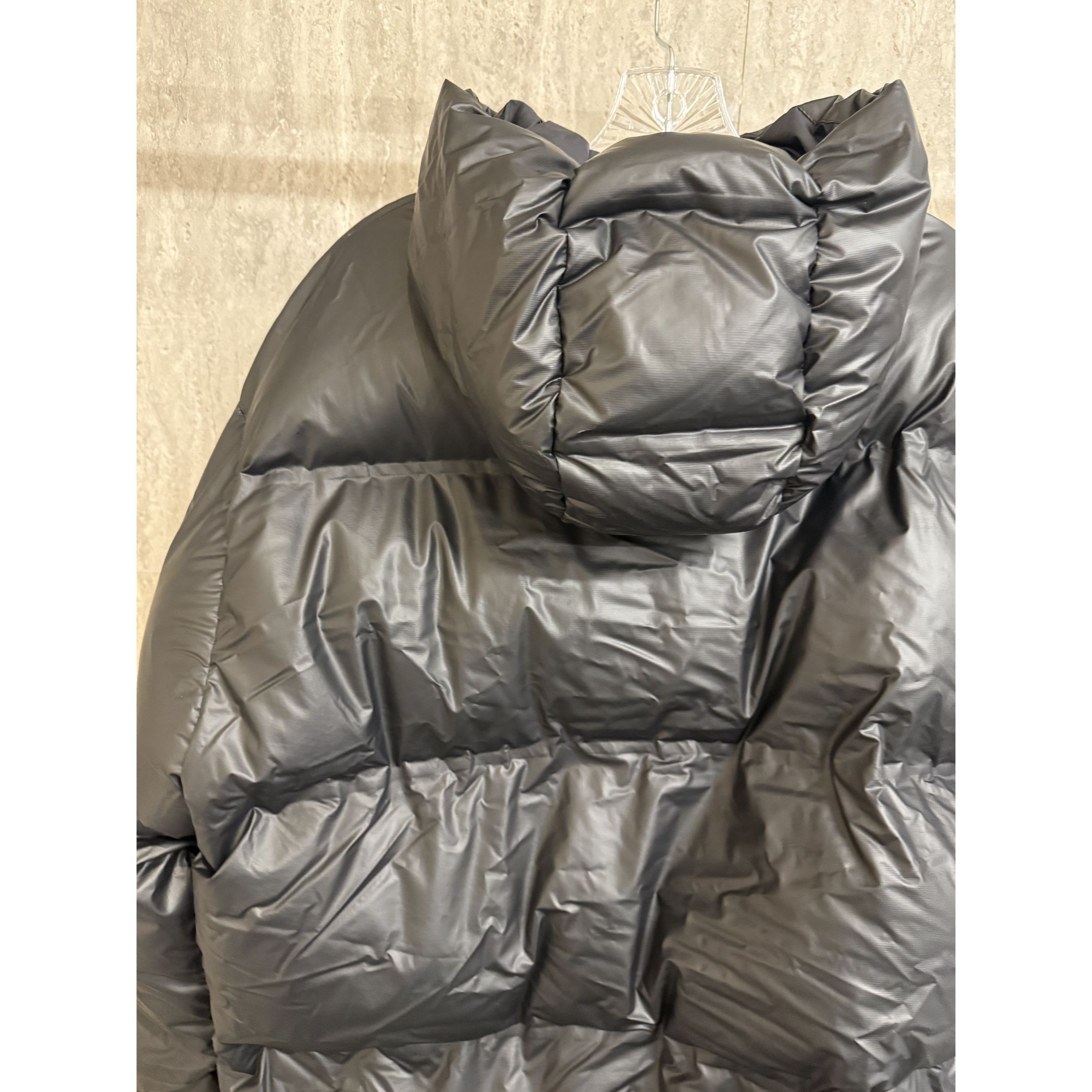 Prada Prada XL Black Hooded Puffer Jacket With Graphene Padding Te Size US XL / EU 56 / 4 - 11 Thumbnail