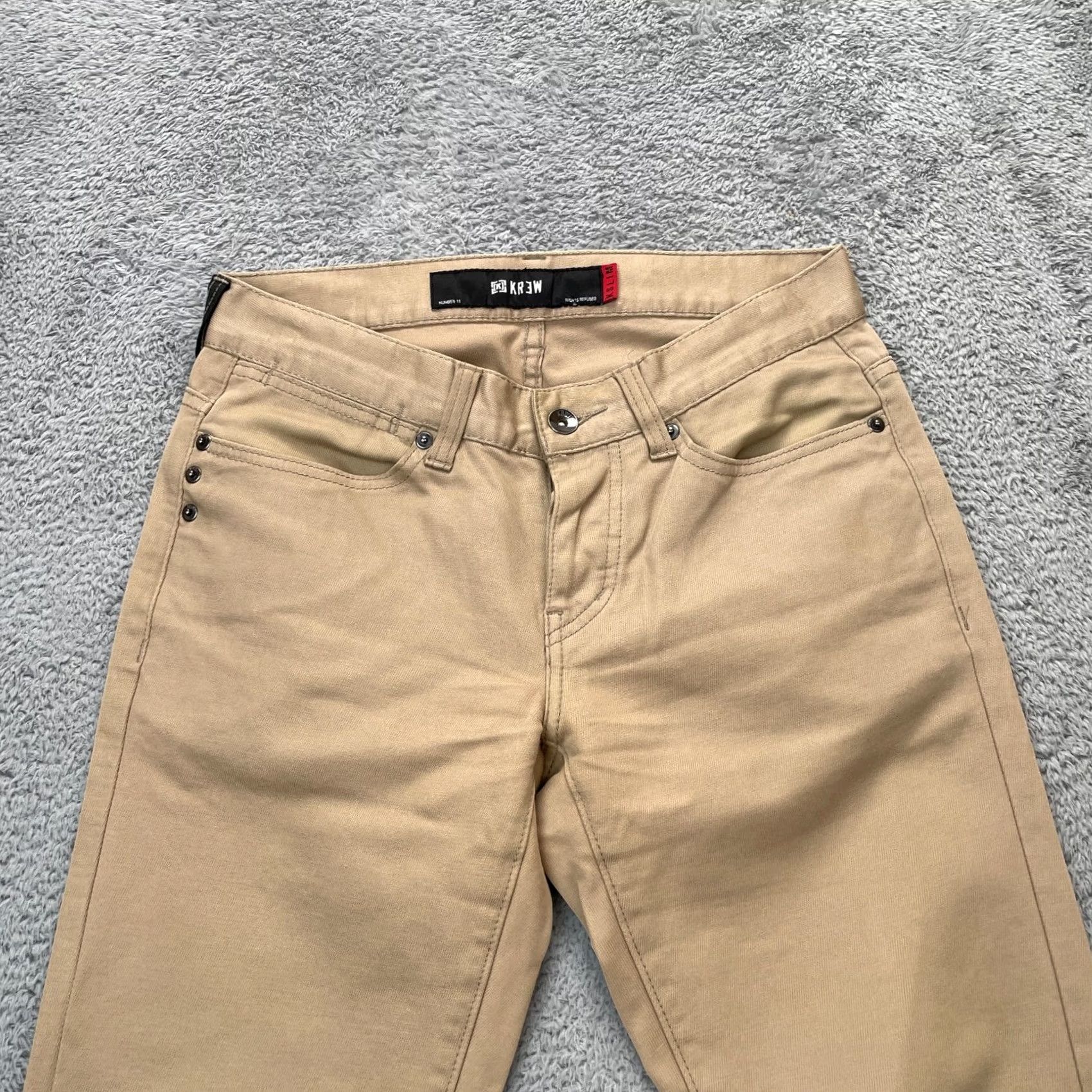Vintage KR3W Pants Mens Small Beige Chino Slim Fit Logo Straight Leg 5-Pocket Design Casual Resort Wear Size US 28 / EU 44 - 4 Thumbnail