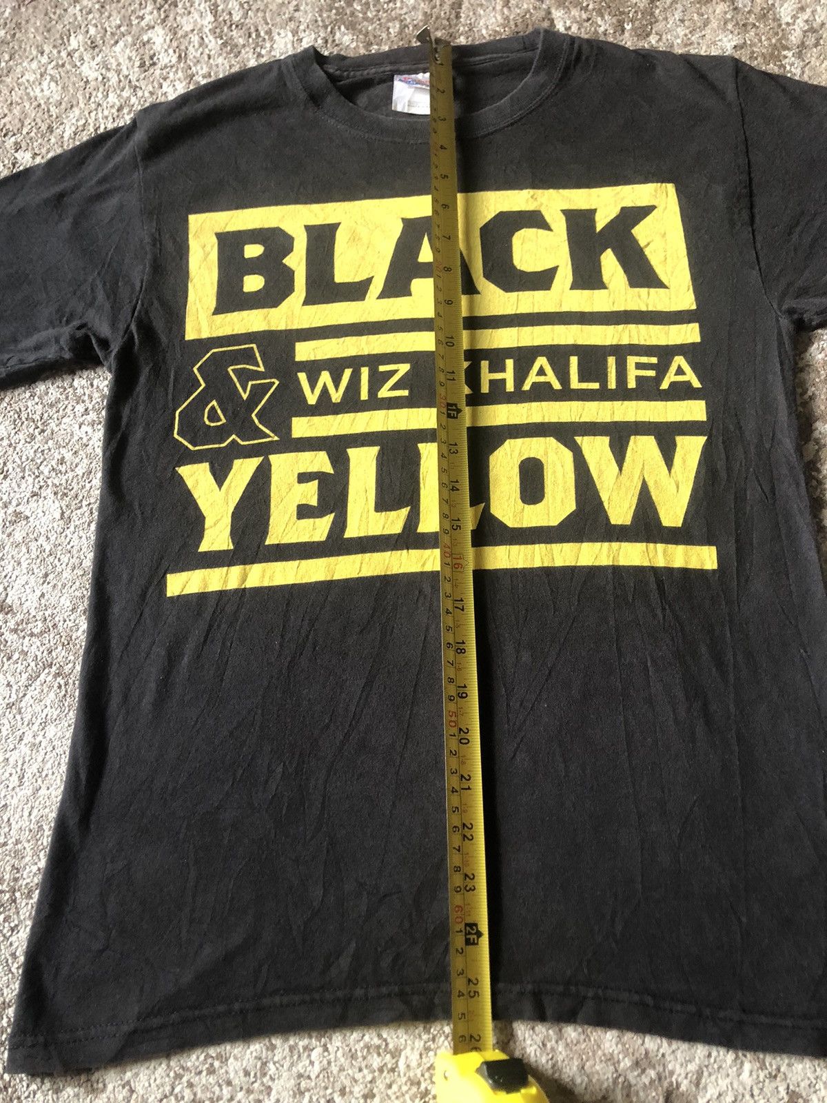 Hanes Vintage Y2K Wiz Khalifa Black And Yellow T Shirt Size US S / EU 44-46 / 1 - 6 Thumbnail