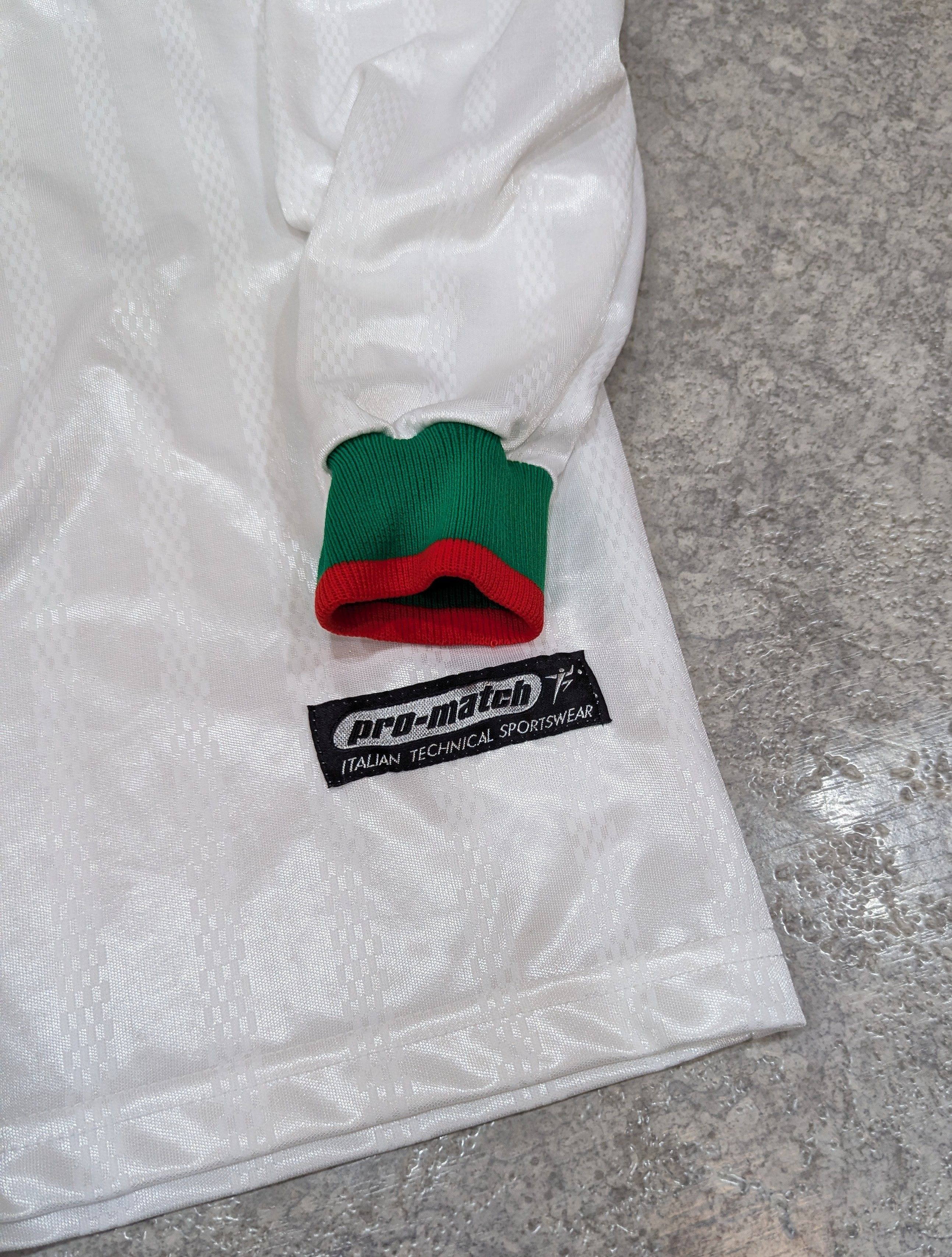 Errea Ternana Calcio away 01/02 Size US L / EU 52-54 / 3 - 2 Thumbnail