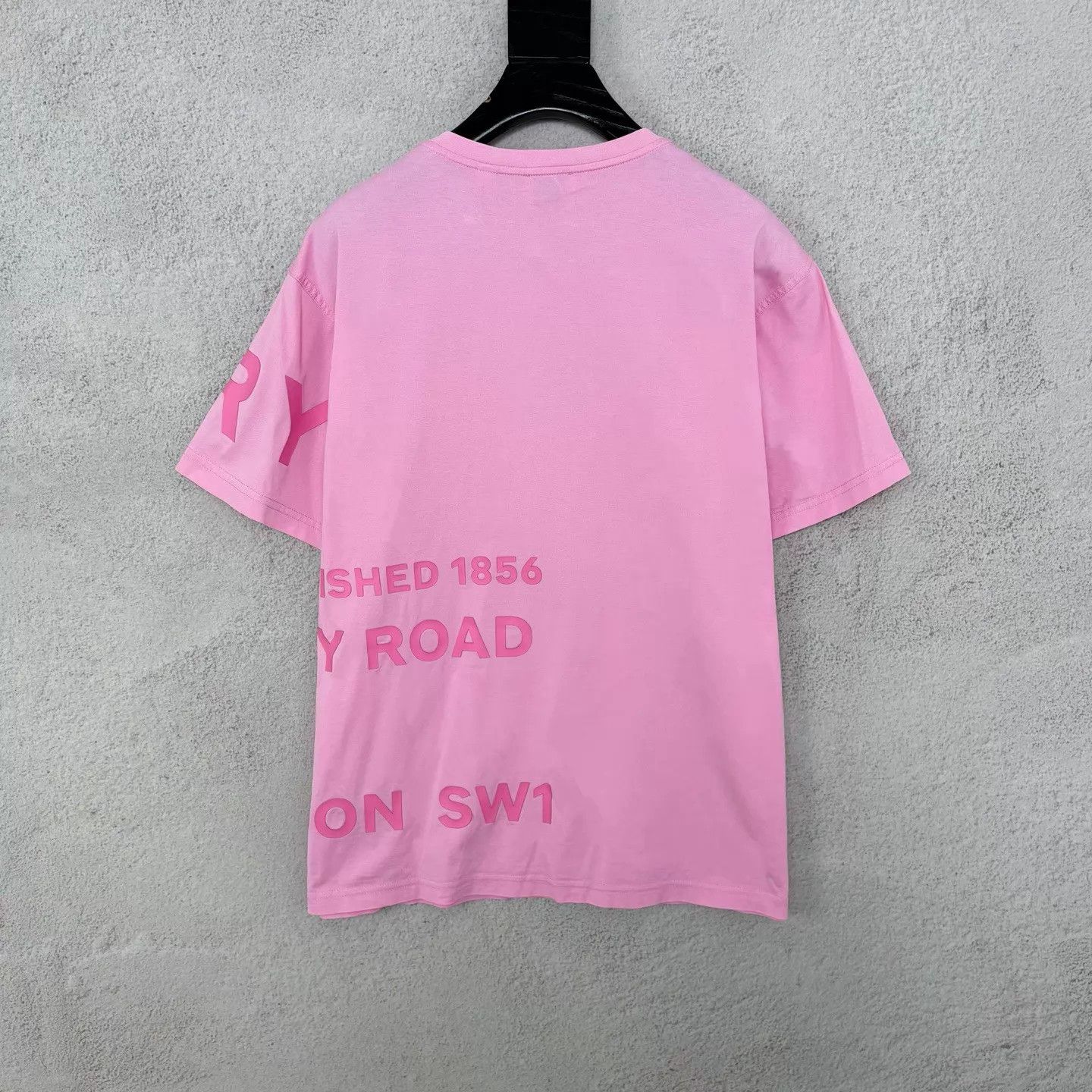 Burberry Burberry SS22 Pansy Pink Logo Short-Sleeve Tee S Size S / US 4 / IT 40 - 2 Thumbnail