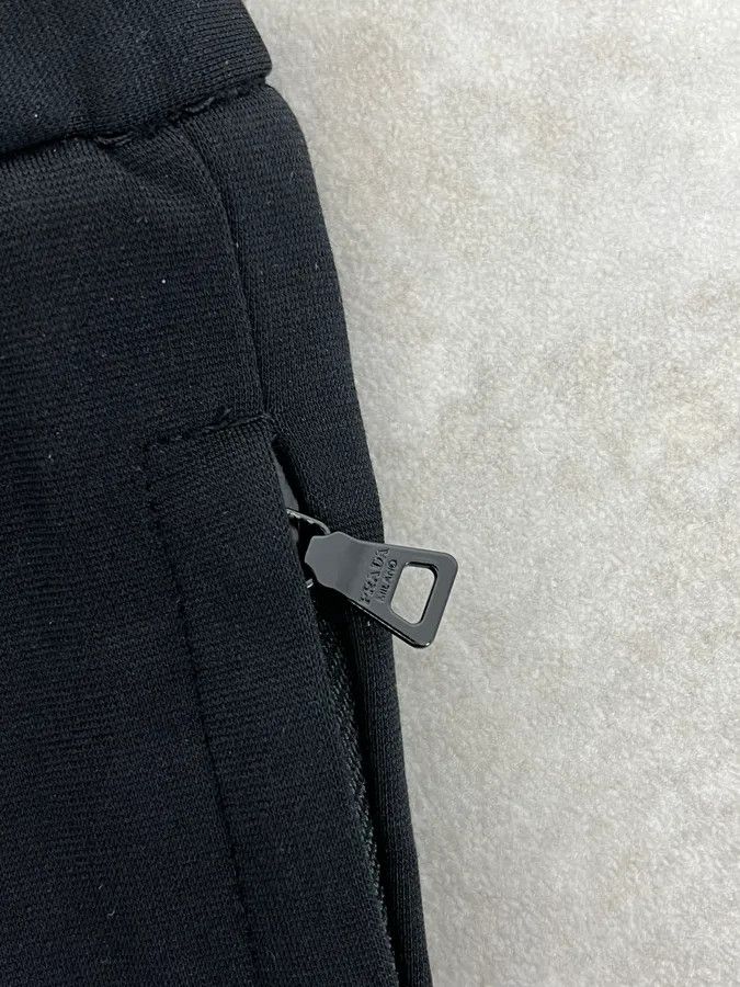 Prada AW2007 Prada Black Cozy Joggers Pants Size US 34 / EU 50 - 9 Thumbnail