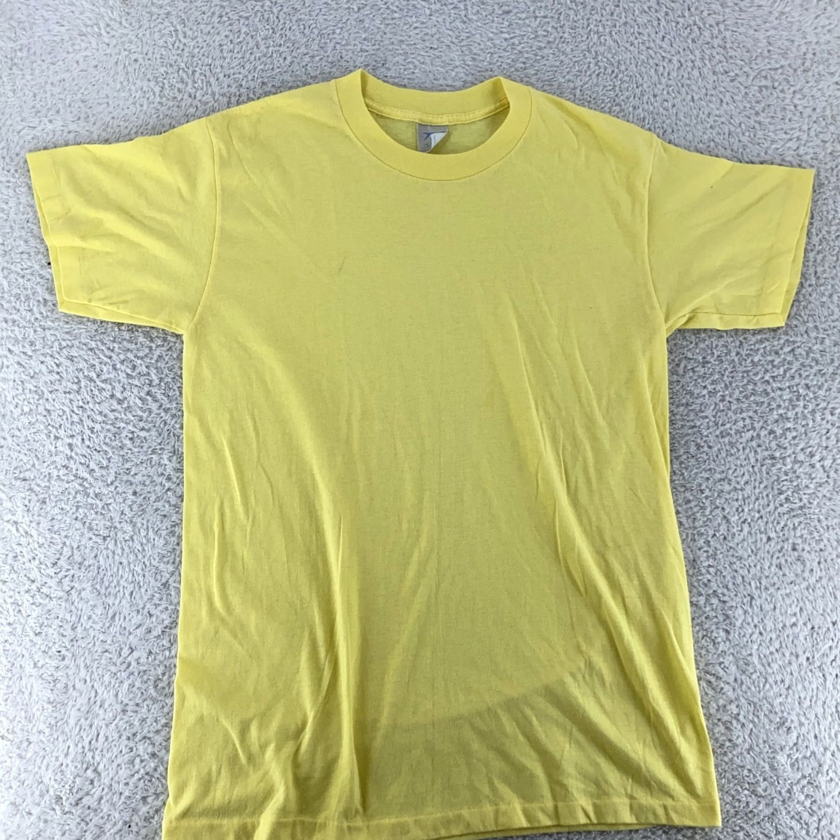 Vintage VINTAGE 80s Shirt Mens S/M Yellow Soft Single Stitch Tee 90s Classic Made USA Size US S / EU 44-46 / 1 - 2 Thumbnail