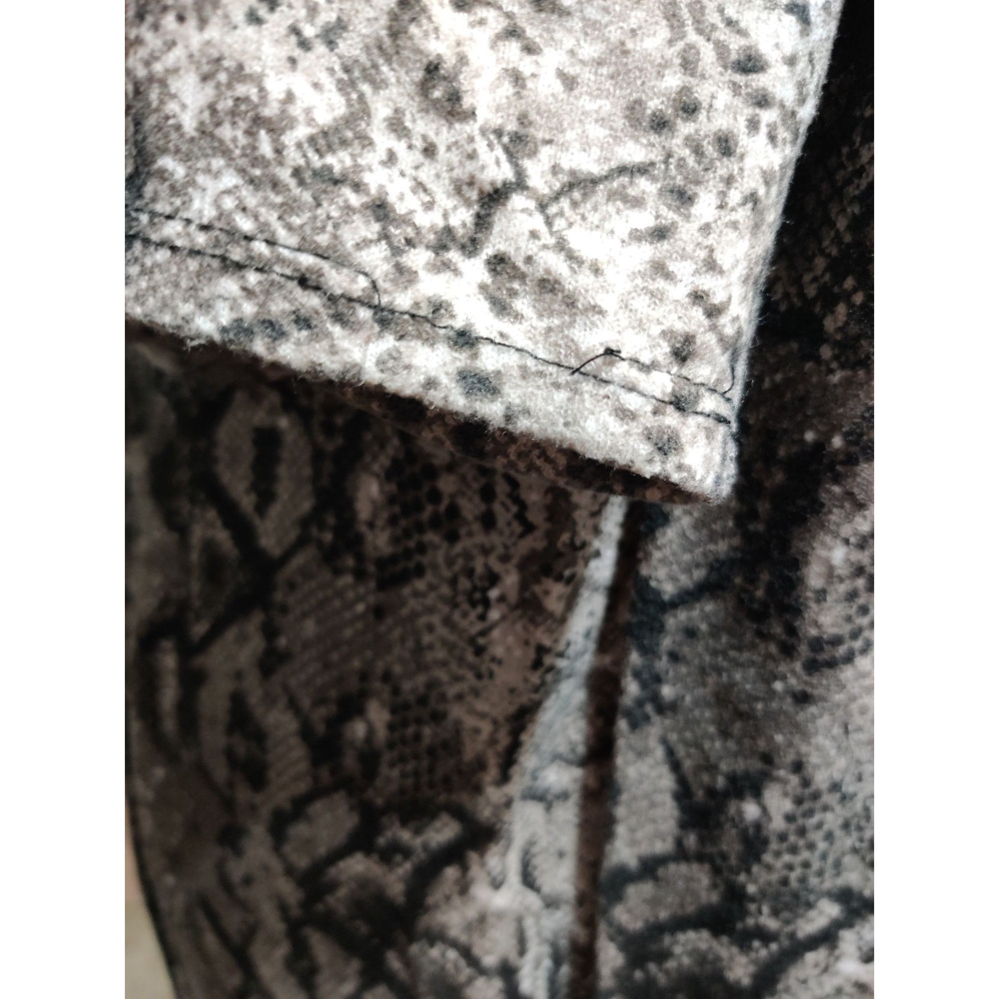 Other Gibson Cardigan Snake Print Size S Open Front Duster Gray St Size S / US 4 / IT 40 - 7 Thumbnail