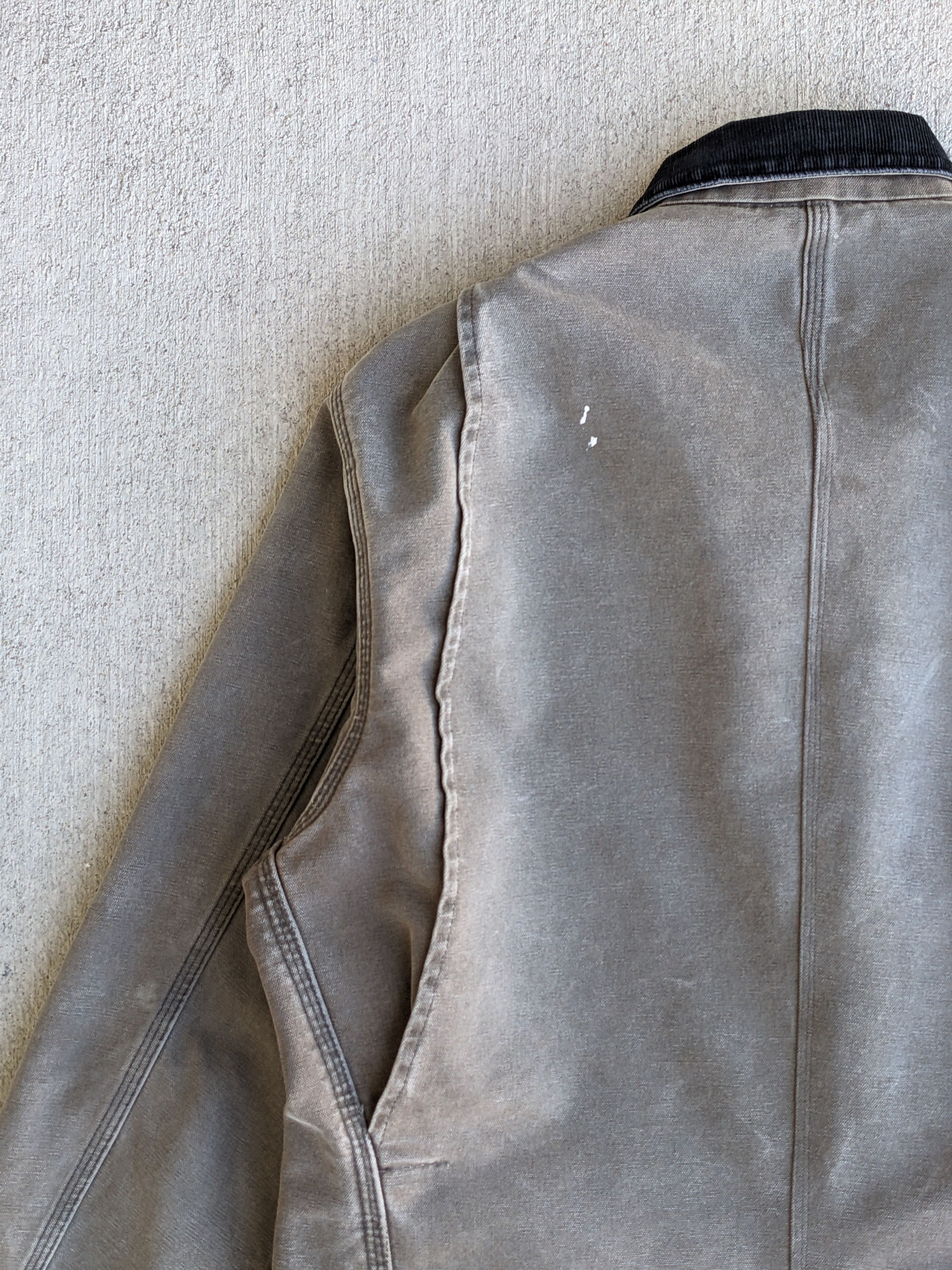 Carhartt × Vintage Vintage 90s Carhartt Chore Coat Tall Union Made in the USA Size US L / EU 52-54 / 3 - 10 Thumbnail