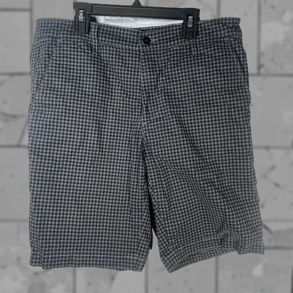 Griffin VINTAGE Grays Mens Shorts 33 Relaxed Fit Gingham Gray Chino Casual Size US 33 - 1 Thumbnail