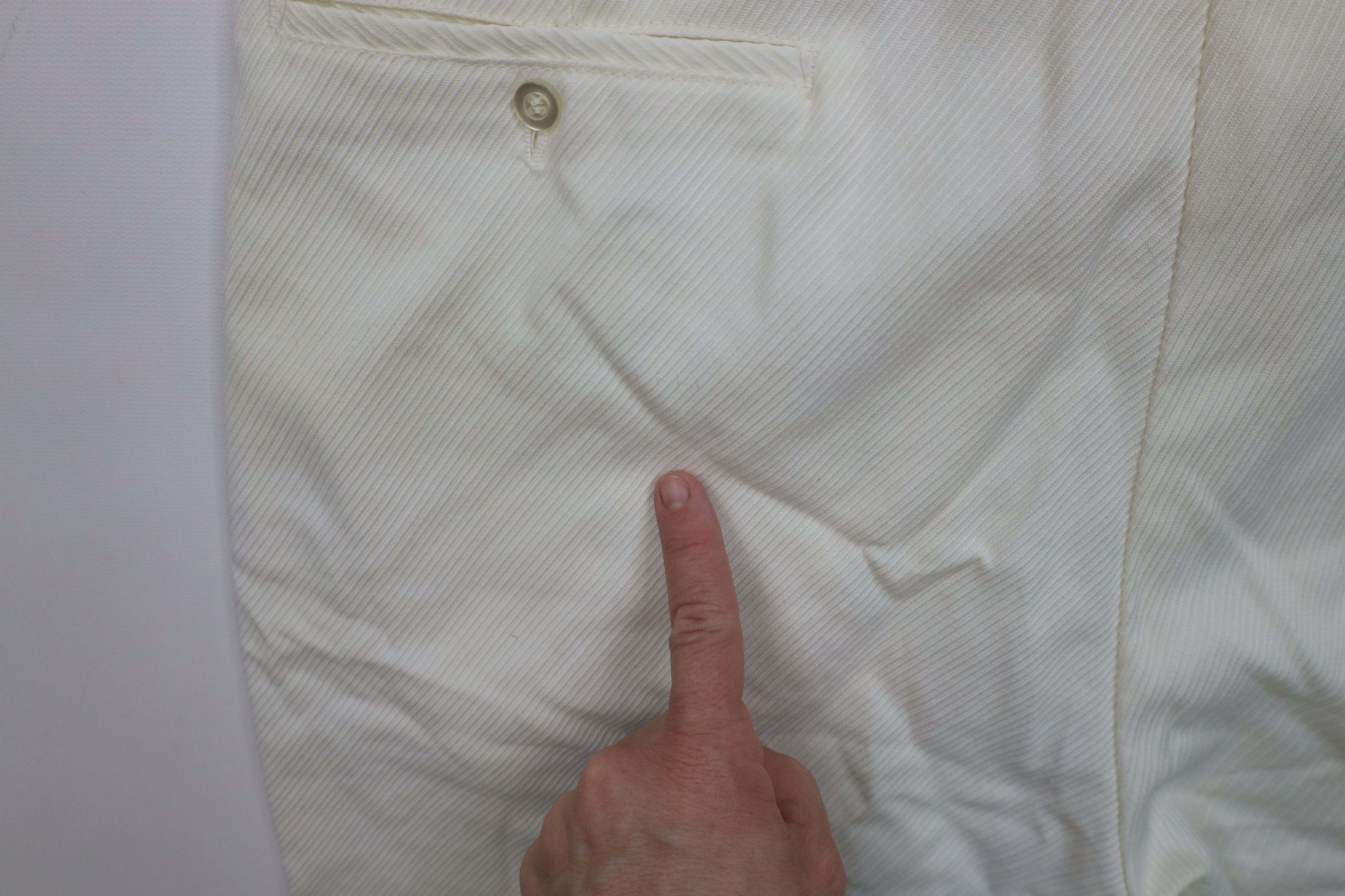 Vintage Vintage 70s Streetwear Whipcord Chino Shorts Cream USA Size US 34 / EU 50 - 12 Thumbnail