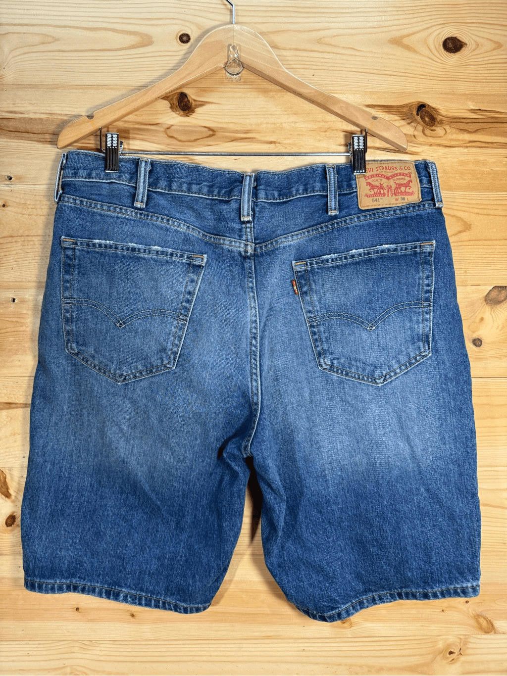 Levi's Levi's 541 Men's Size 38 Relaxed Straight Denim Shorts Size US 38 / EU 54 - 6 Thumbnail