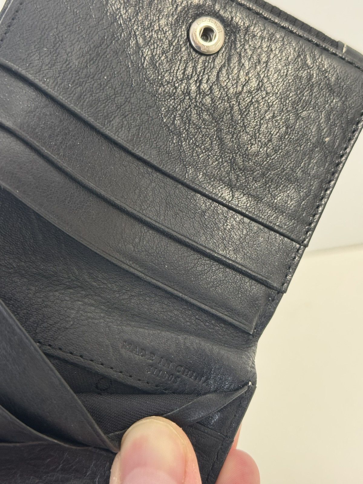 Givenchy Auth Givenchy Vintage Leather Compact Wallet Preowned Black Size ONE SIZE - 14 Thumbnail