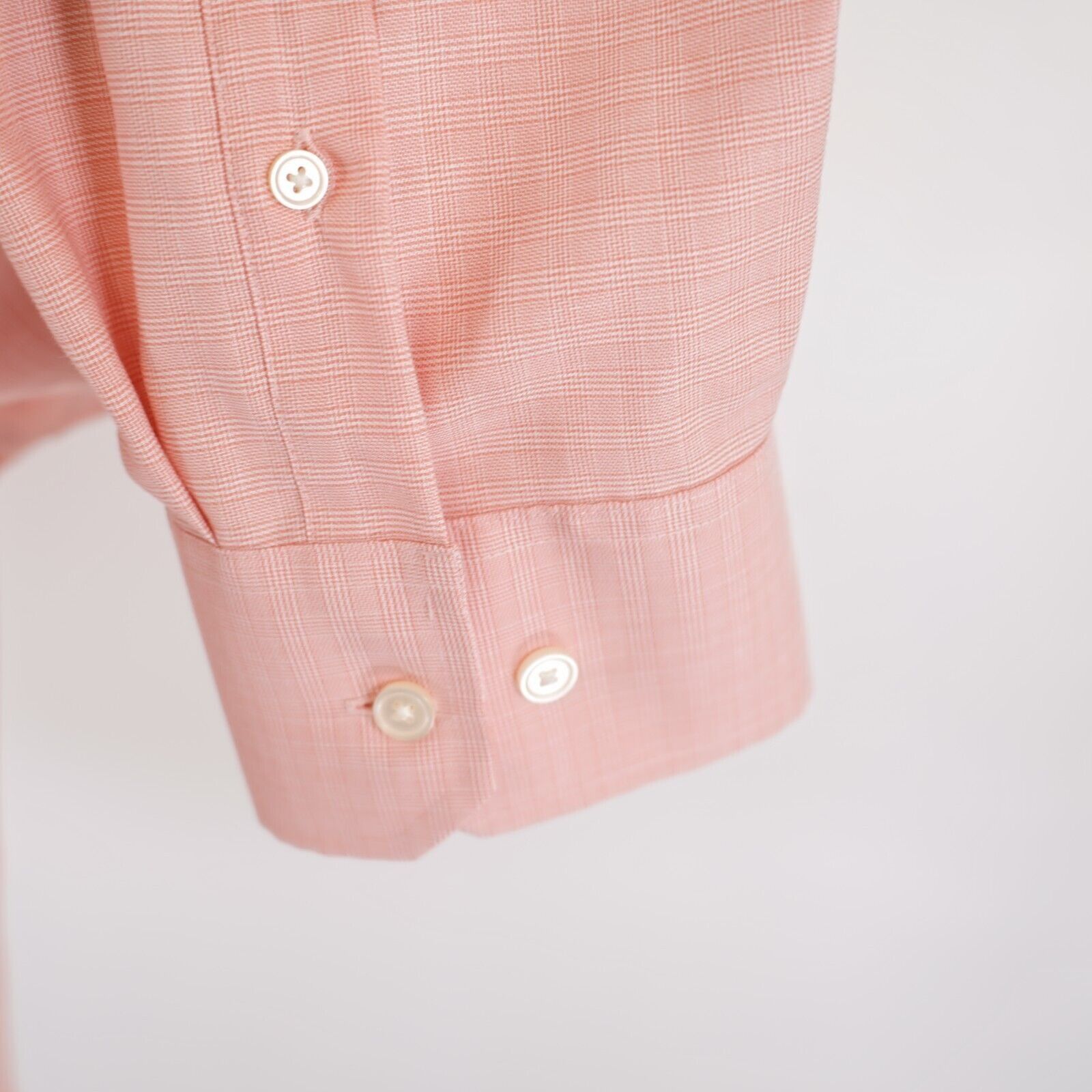 Banana Republic Banana Republic Non-Iron Standard Fit Pink Plaid XL Collared Size US XL / EU 56 / 4 - 4 Thumbnail