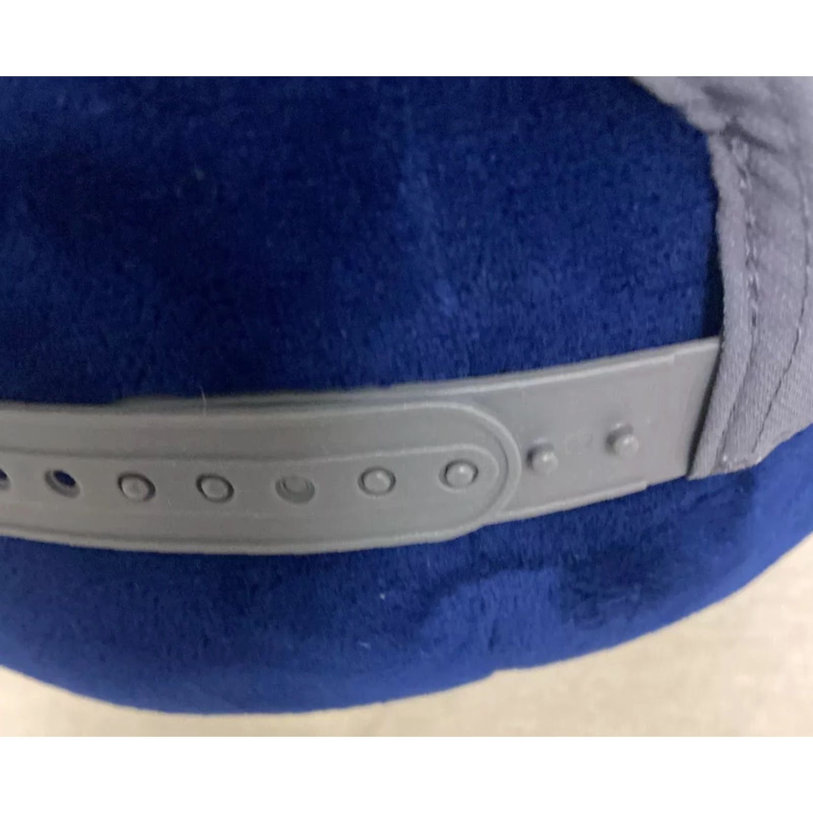 Nike VINTAGE? No — Nike Club Baseball Cap M/L Gray Dri-Fit, Swoosh Logo, Adjustable, Golf, Sports Hat Men, Gray, Nike Club Cap, Men’s M/L Size ONE SIZE - 4 Thumbnail