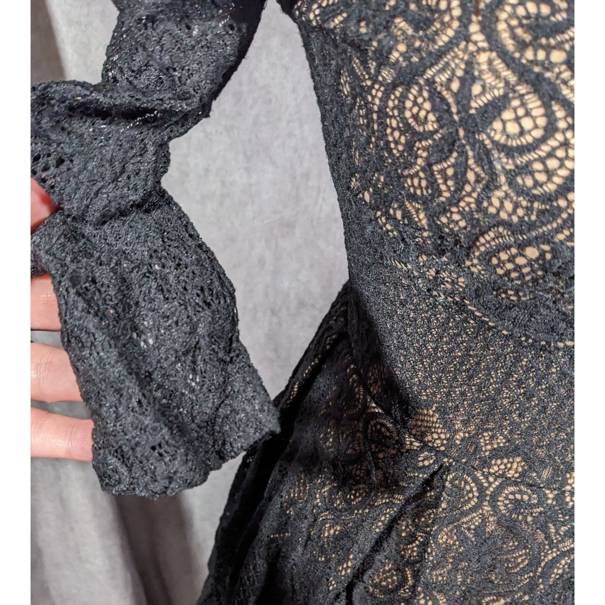 Other B Darlin Gothic Cream With Black Lace Overlay Knee Length Dr Size S / US 4 / IT 40 - 10 Thumbnail