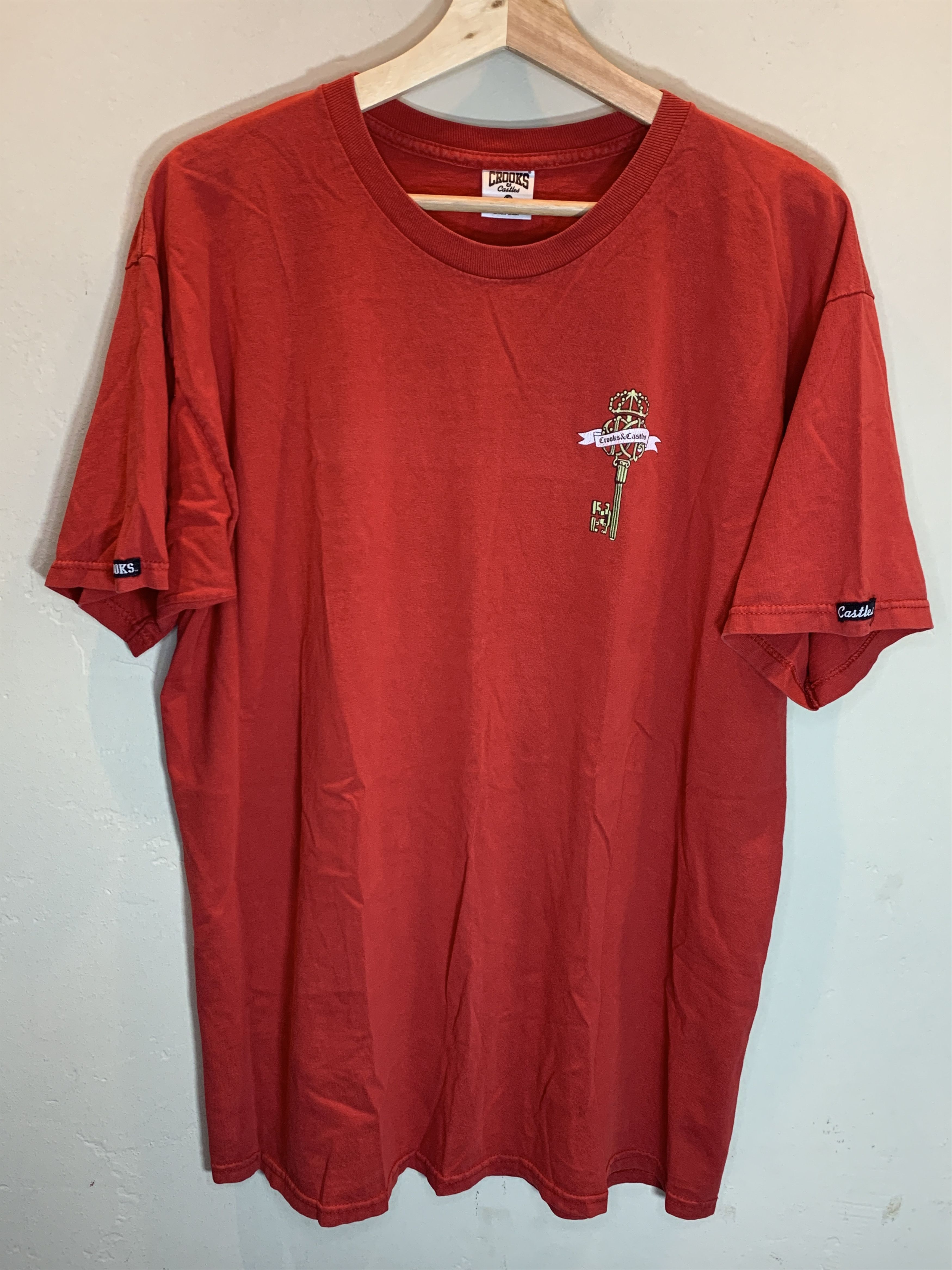 Crooks & Castles *RARE* Vintage Crooks & Castles Monolithic Empire Keys Shirt Size US L / EU 52-54 / 3 - 2 Thumbnail