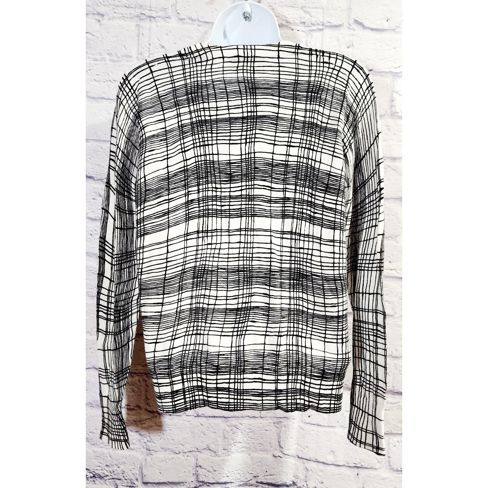 Other Loft White Black Plaid Button Up Cardigan Sweater MP Soft Size M / US 6-8 / IT 42-44 - 3 Thumbnail
