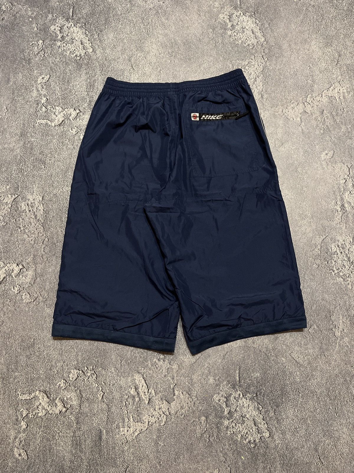 Nike × Vintage Vintage Mans Nike Team Shorts Swoosh Size US 36 / EU 52 - 2 Thumbnail