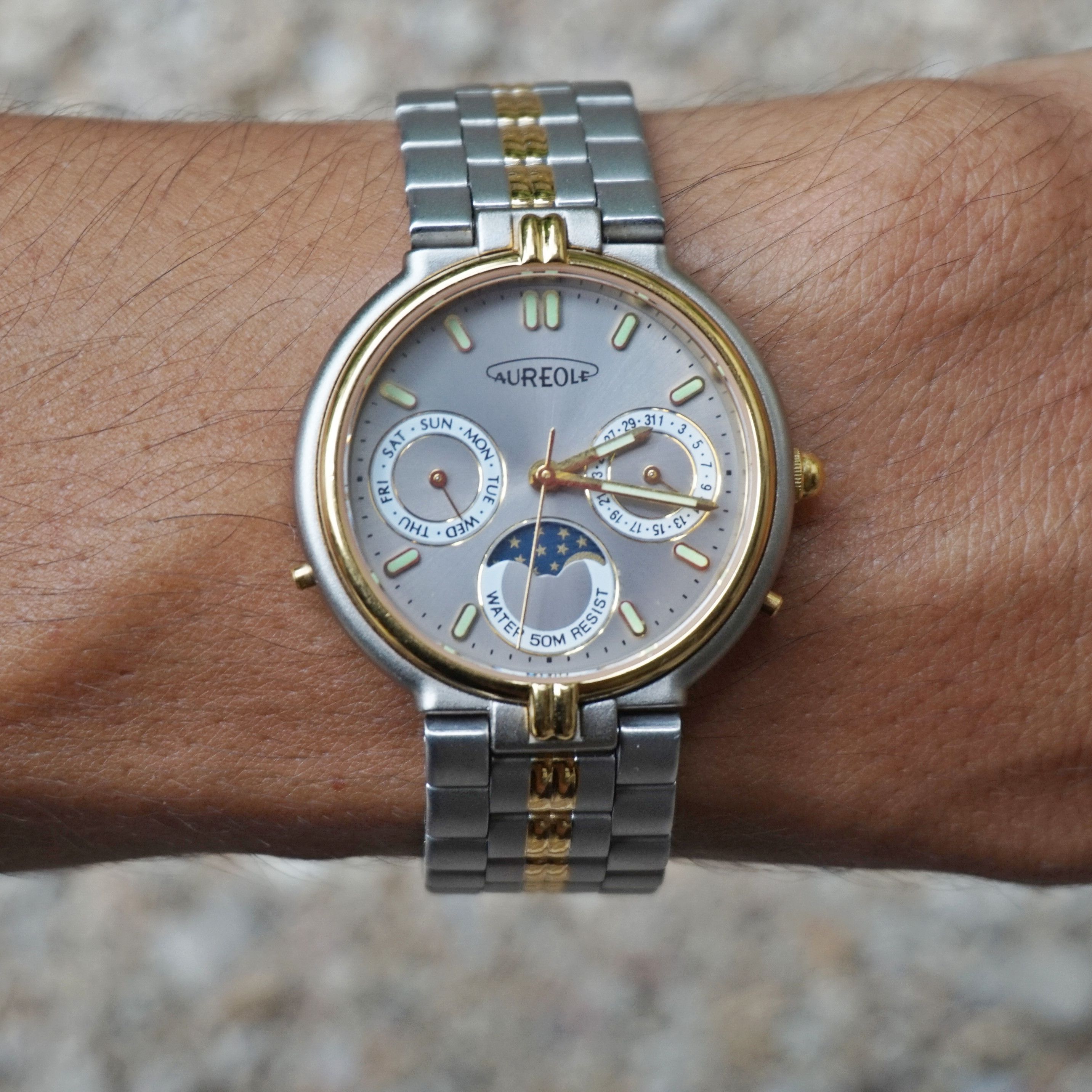 Vintage 80S Aureole Swiss Moonphase dualtone watch Size ONE SIZE - 4 Thumbnail