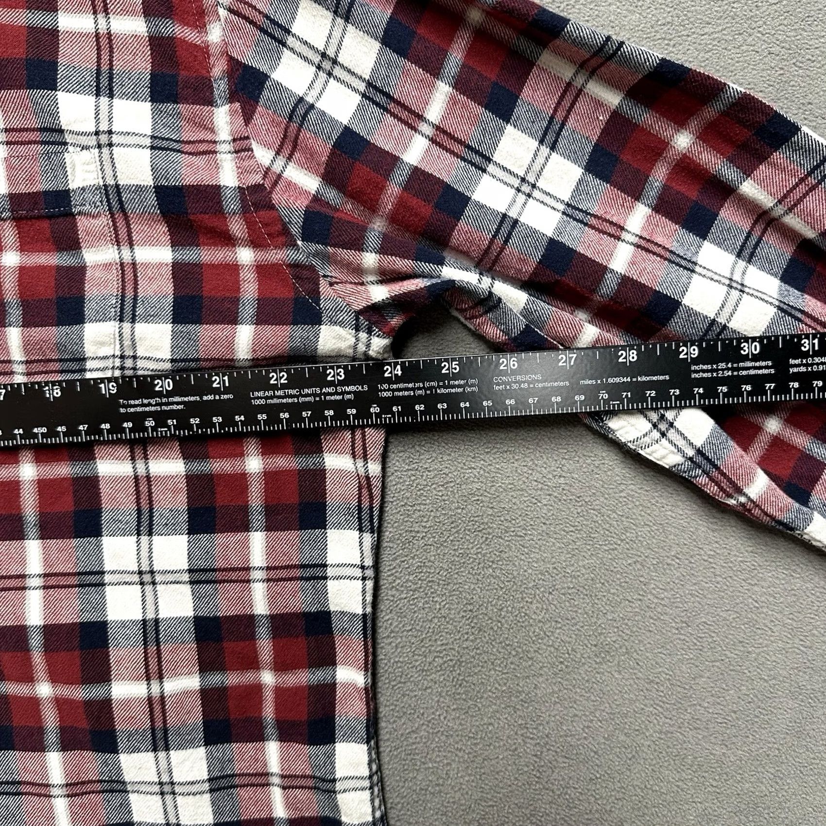 Croft & Barrow Croft & Barrow Shirt Mens Large Red White Blue Plaid Flannel Button Down EUC Size US L / EU 52-54 / 3 - 6 Thumbnail