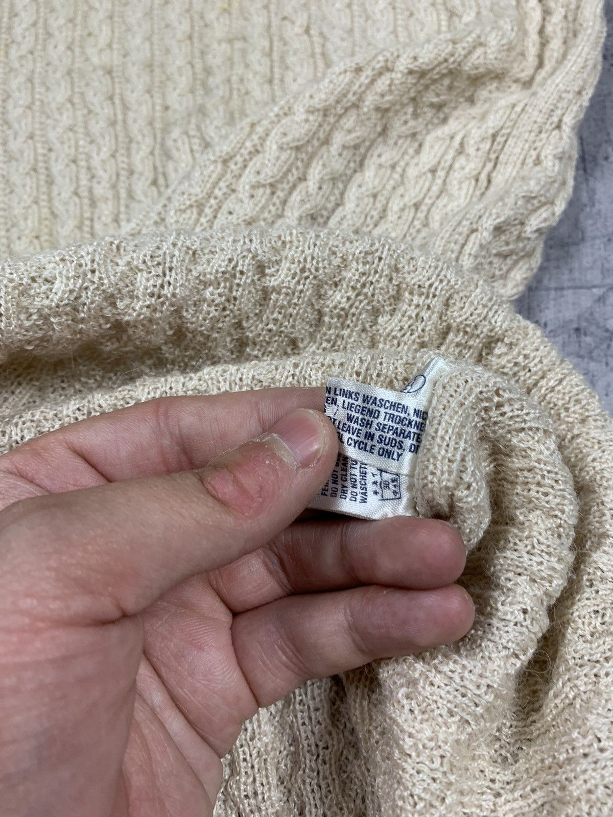 Escada Escada Sport Cable Knit Sweater V-Neck Size M Beige Luxury Size M / US 6-8 / IT 42-44 - 17 Thumbnail
