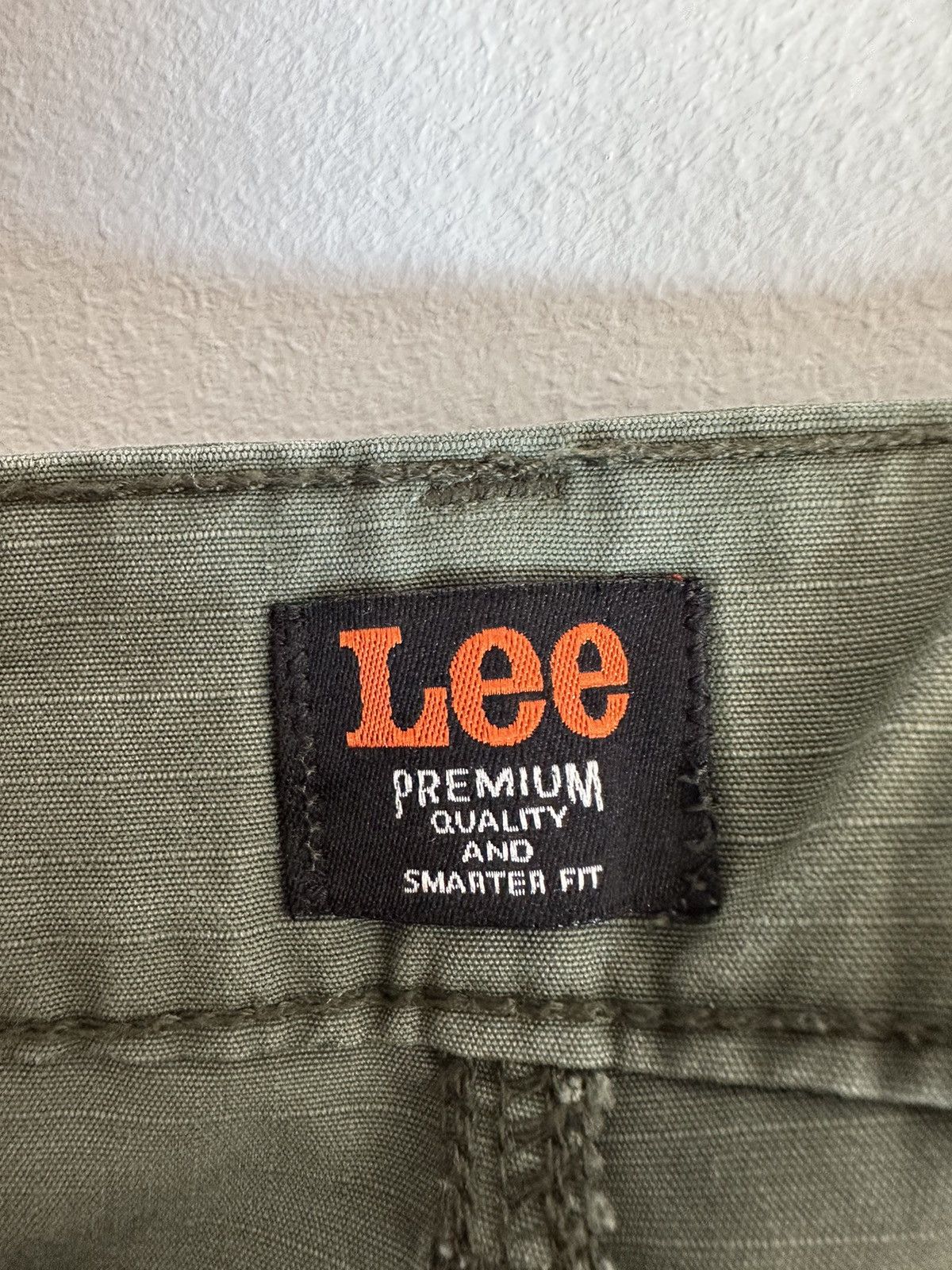 Lee Lee cargo shorts workwear streetwear Size US 38 / EU 54 - 5 Thumbnail